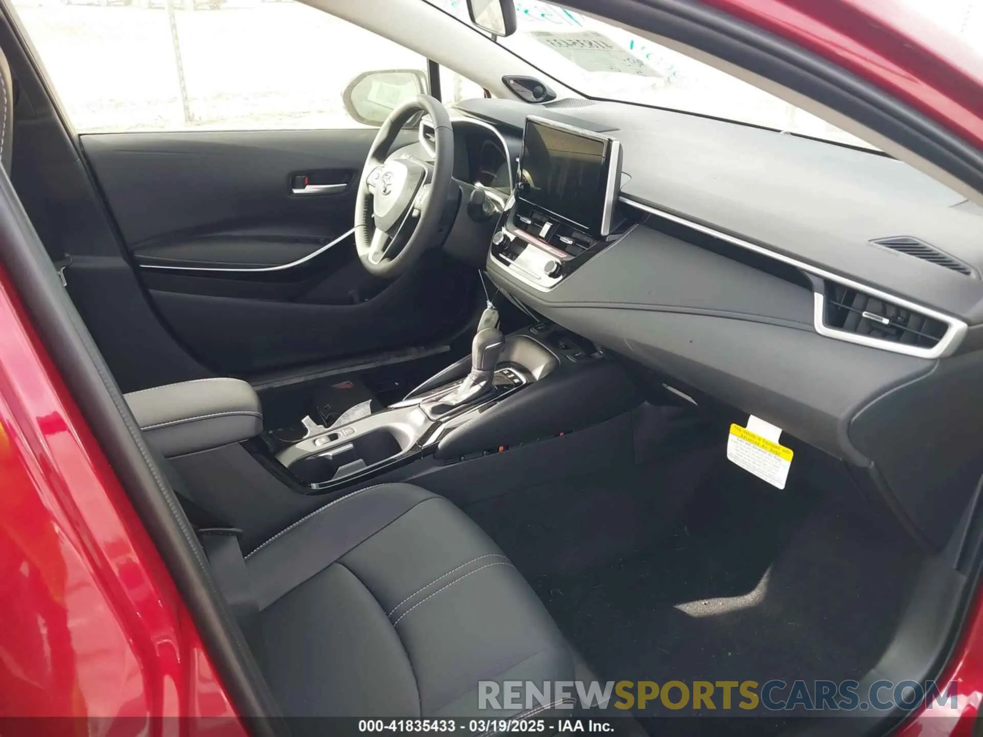 5 fotografías del automóvil dañado JTDBCMFE7RJ036303 TOYOTA COROLLA 2024