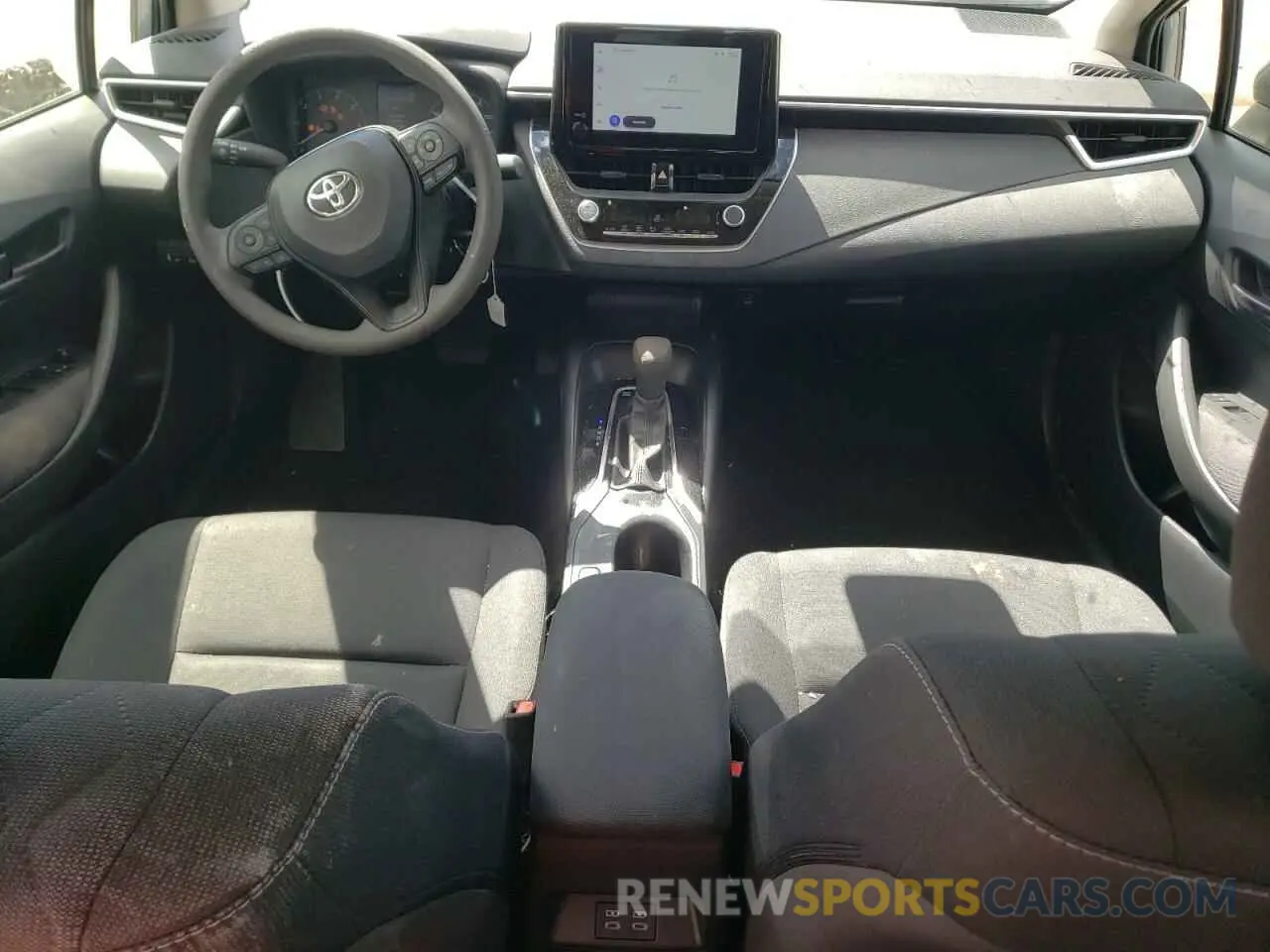 8 fotografías del automóvil dañado JTDBCMFE8R3040980 TOYOTA COROLLA 2024