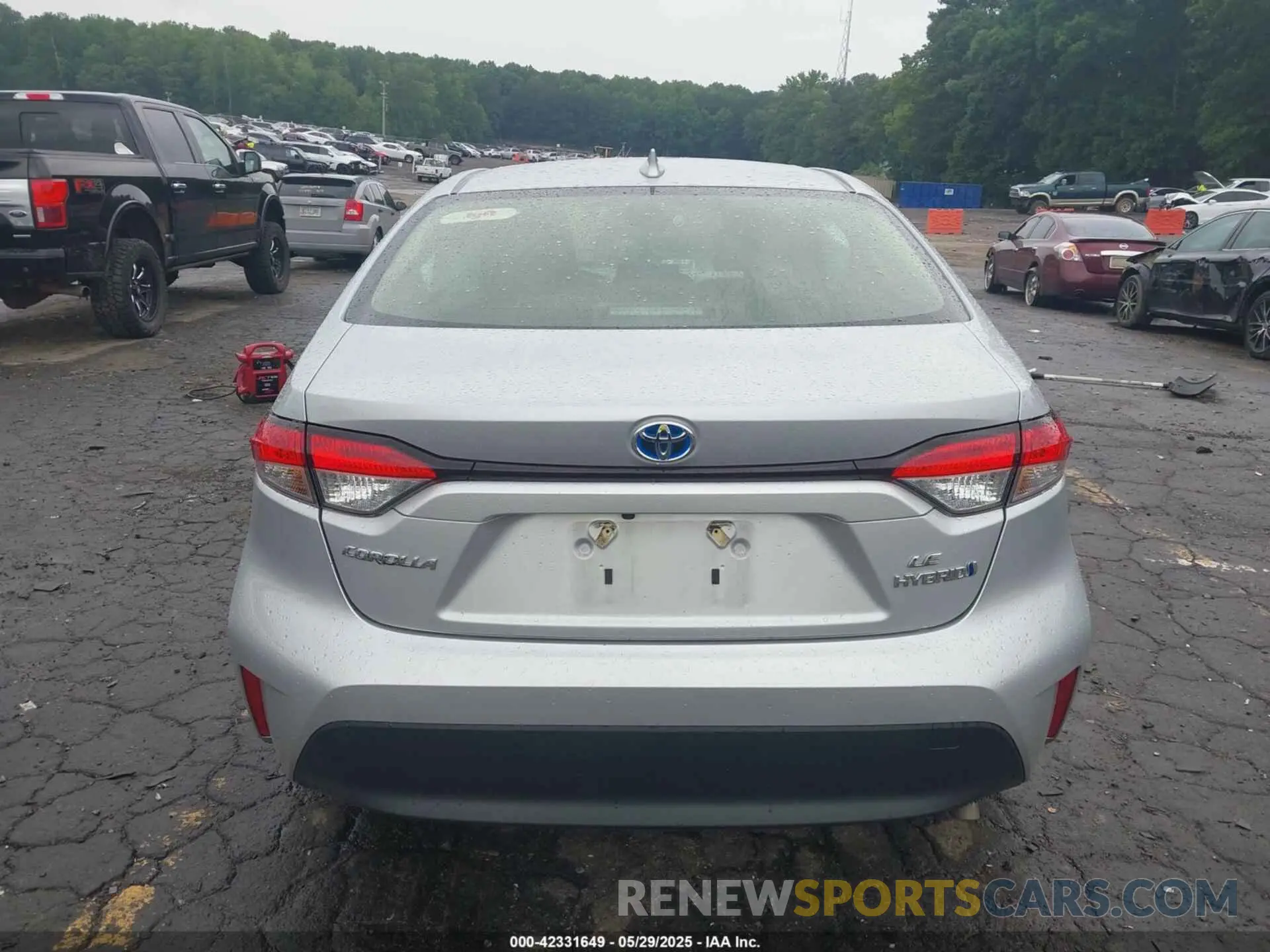17 fotografías del automóvil dañado JTDBCMFE8R3043457 TOYOTA COROLLA 2024