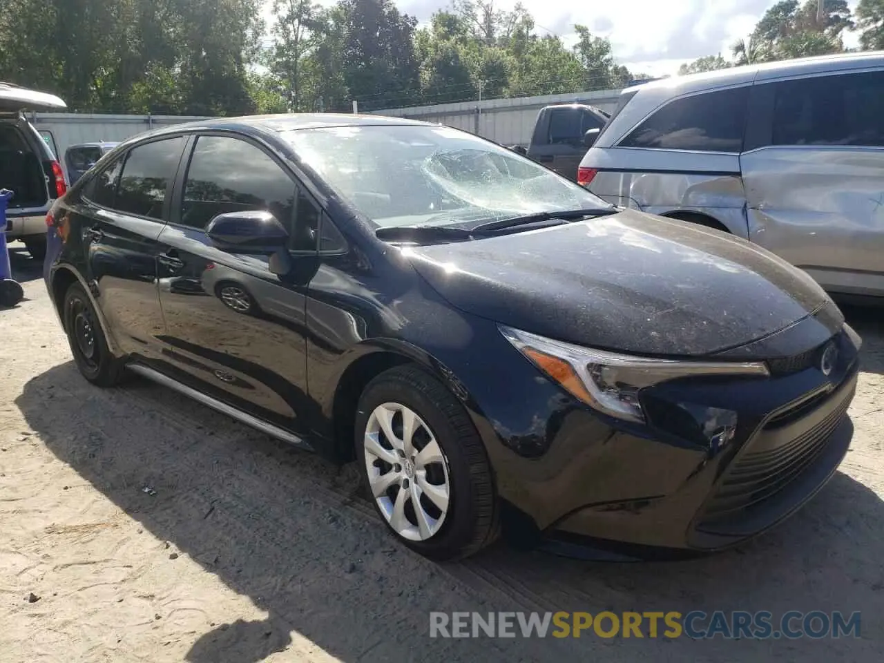 4 fotografías del automóvil dañado JTDBCMFE8R3061733 TOYOTA COROLLA 2024