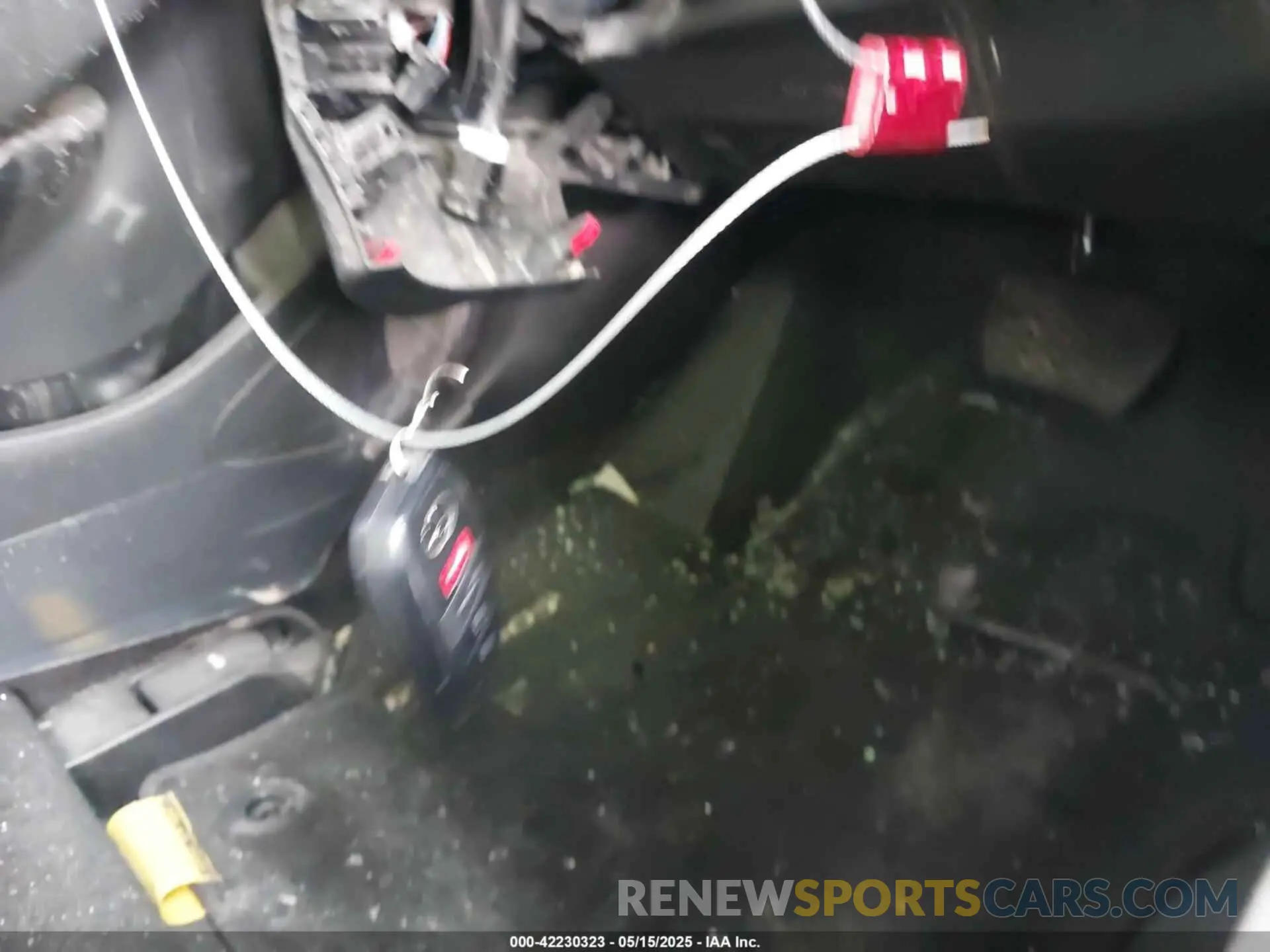 11 fotografías del automóvil dañado JTDBCMFE8RJ025200 TOYOTA COROLLA 2024