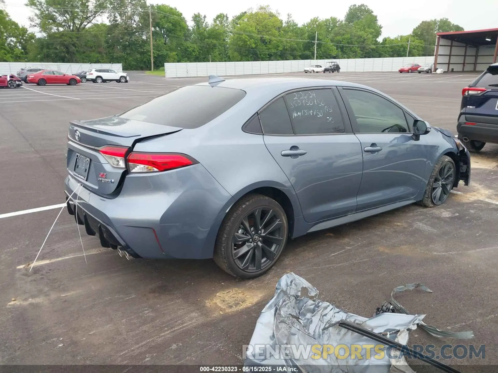 4 fotografías del automóvil dañado JTDBCMFE8RJ025200 TOYOTA COROLLA 2024