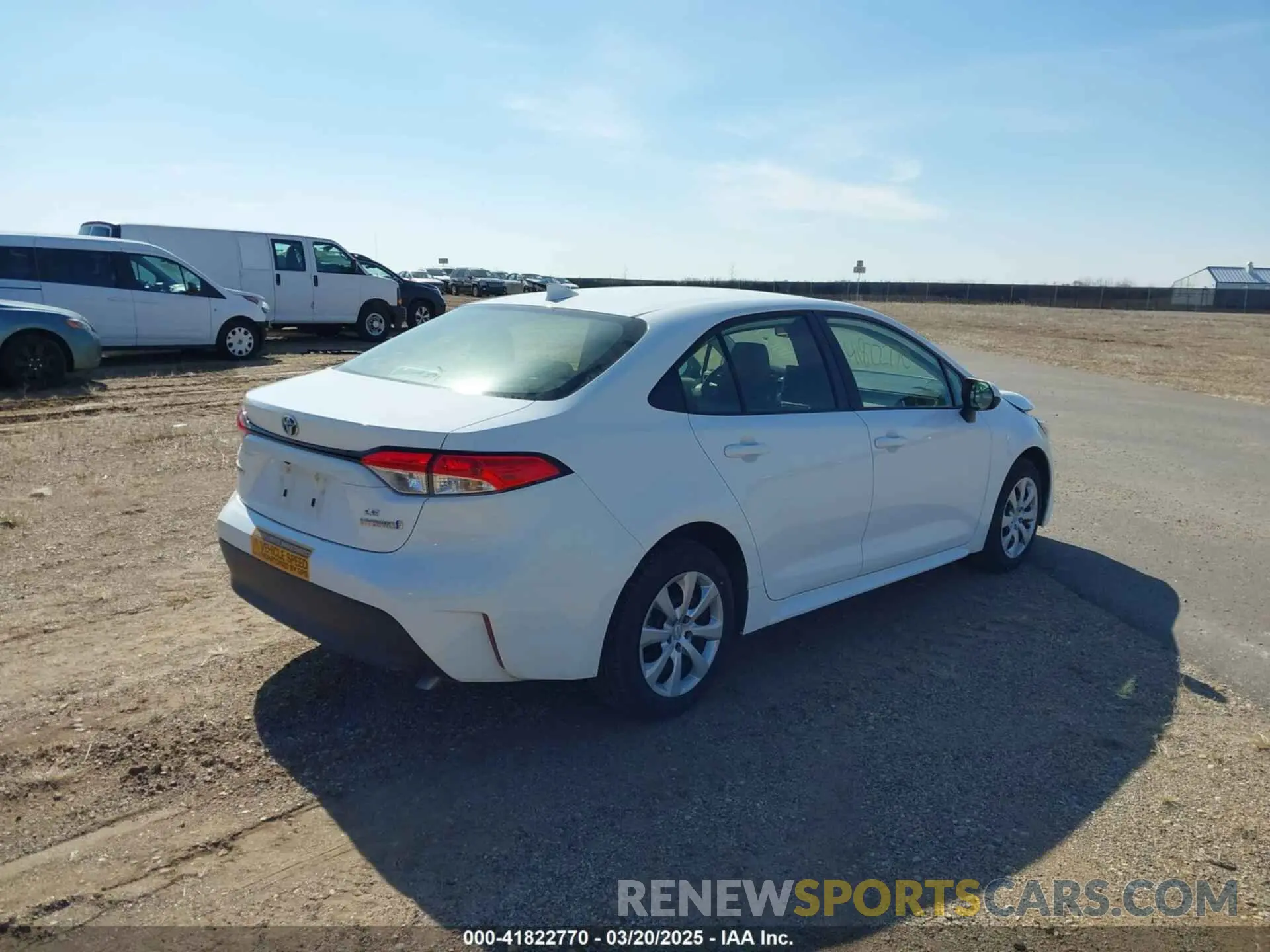 4 fotografías del automóvil dañado JTDBCMFE8RJ025908 TOYOTA COROLLA 2024