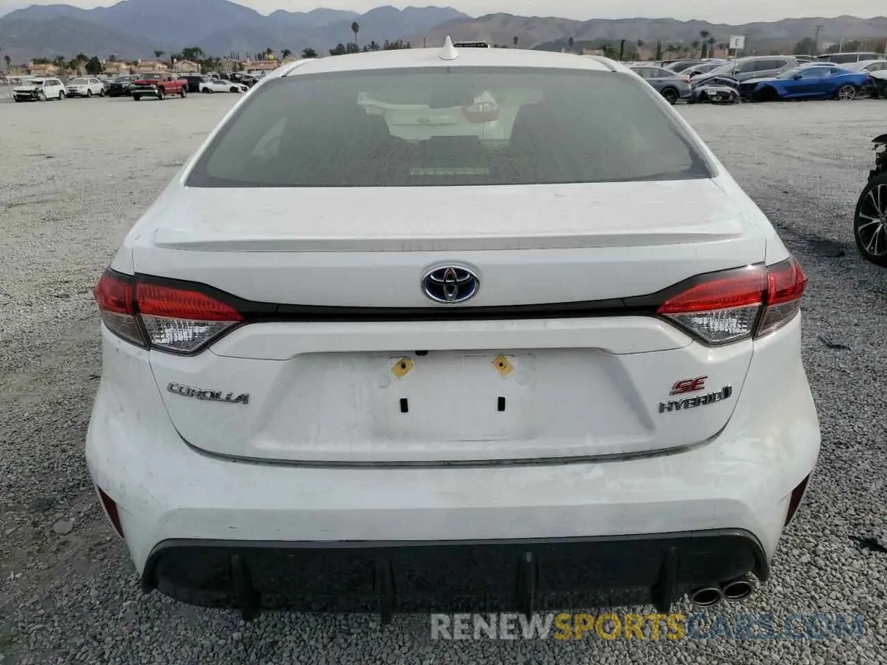 6 fotografías del automóvil dañado JTDBCMFE8RJ034043 TOYOTA COROLLA 2024