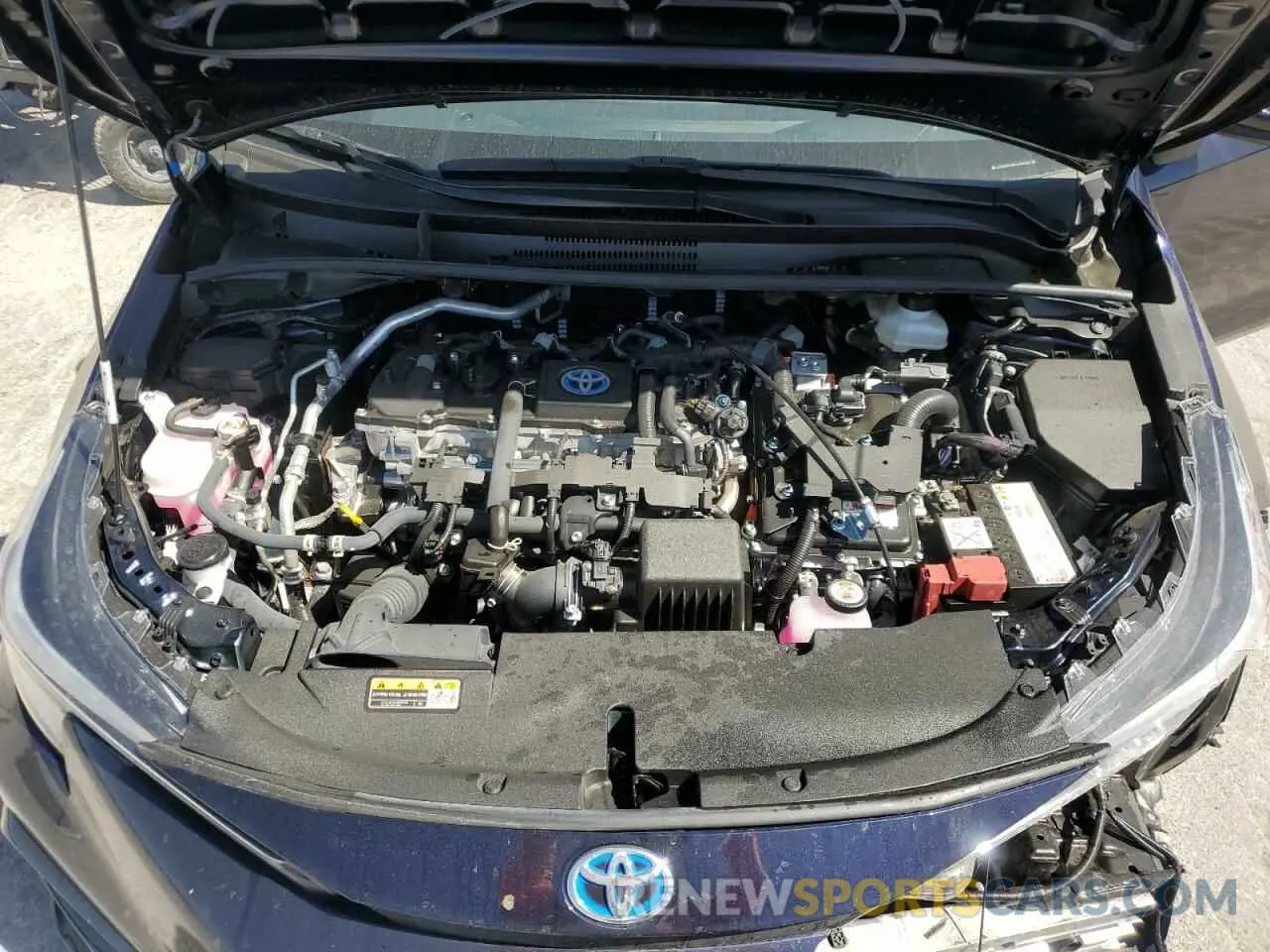 12 fotografías del automóvil dañado JTDBCMFE8RJ036729 TOYOTA COROLLA 2024
