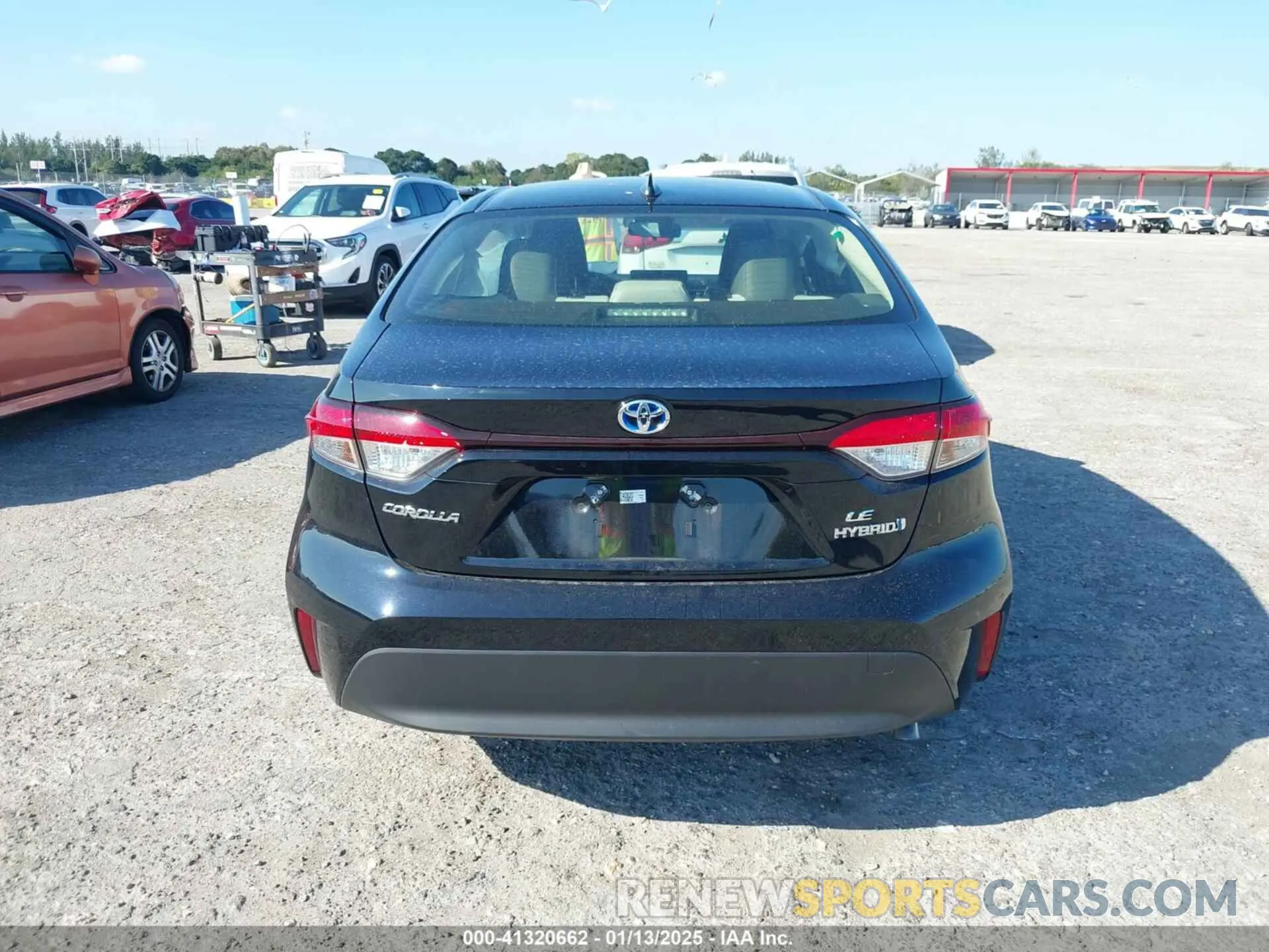16 fotografías del automóvil dañado JTDBCMFE9R3040938 TOYOTA COROLLA 2024