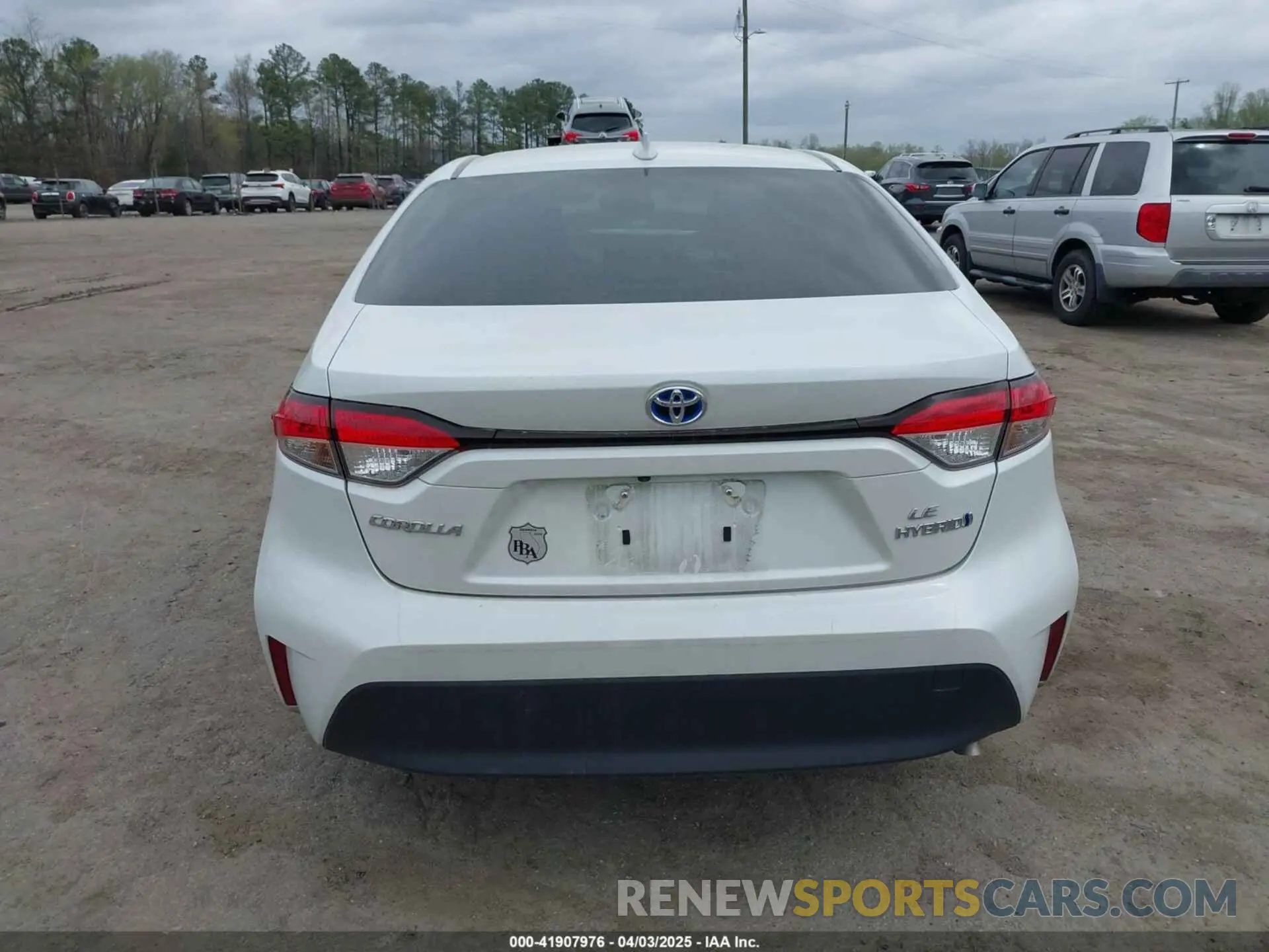 15 fotografías del automóvil dañado JTDBCMFE9R3043354 TOYOTA COROLLA 2024