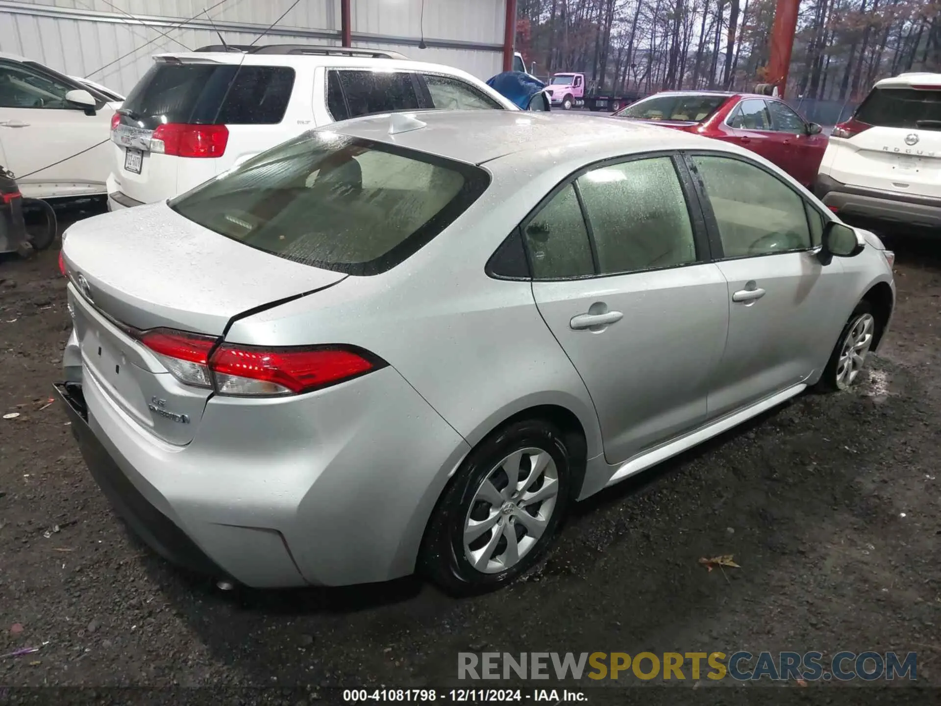 4 fotografías del automóvil dañado JTDBCMFE9R3049056 TOYOTA COROLLA 2024