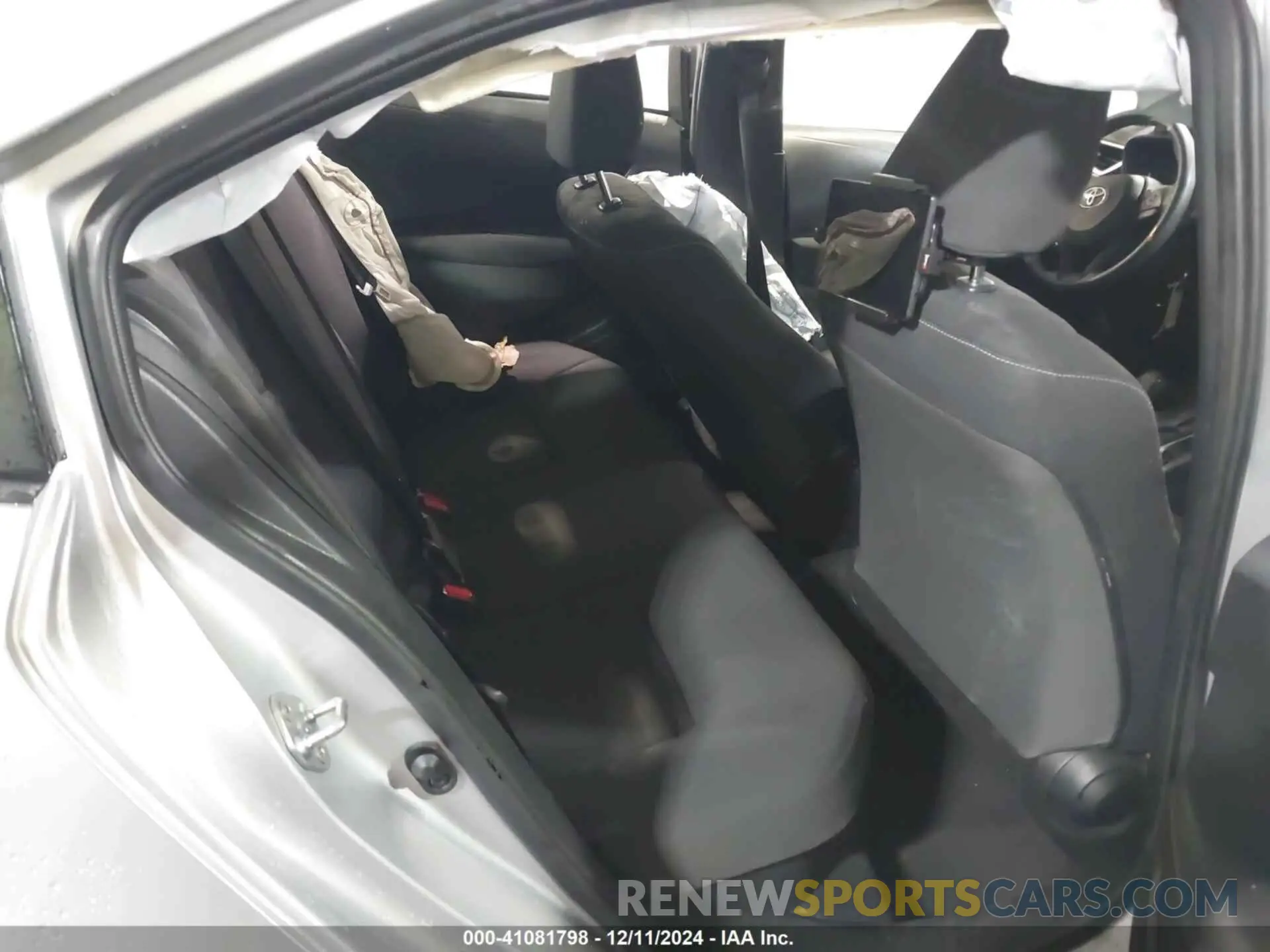 8 fotografías del automóvil dañado JTDBCMFE9R3049056 TOYOTA COROLLA 2024
