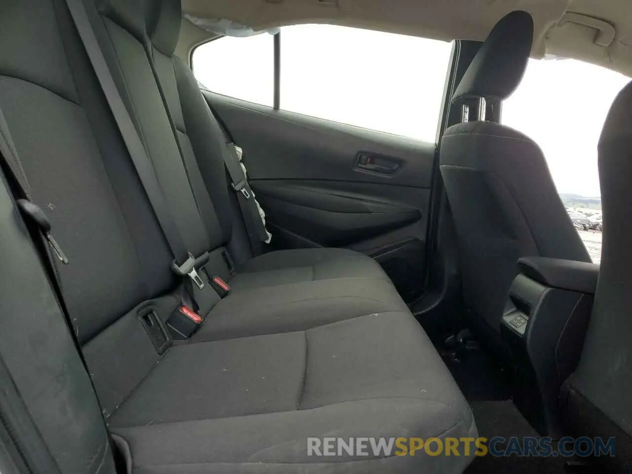 10 fotografías del automóvil dañado JTDBCMFE9R3055522 TOYOTA COROLLA 2024