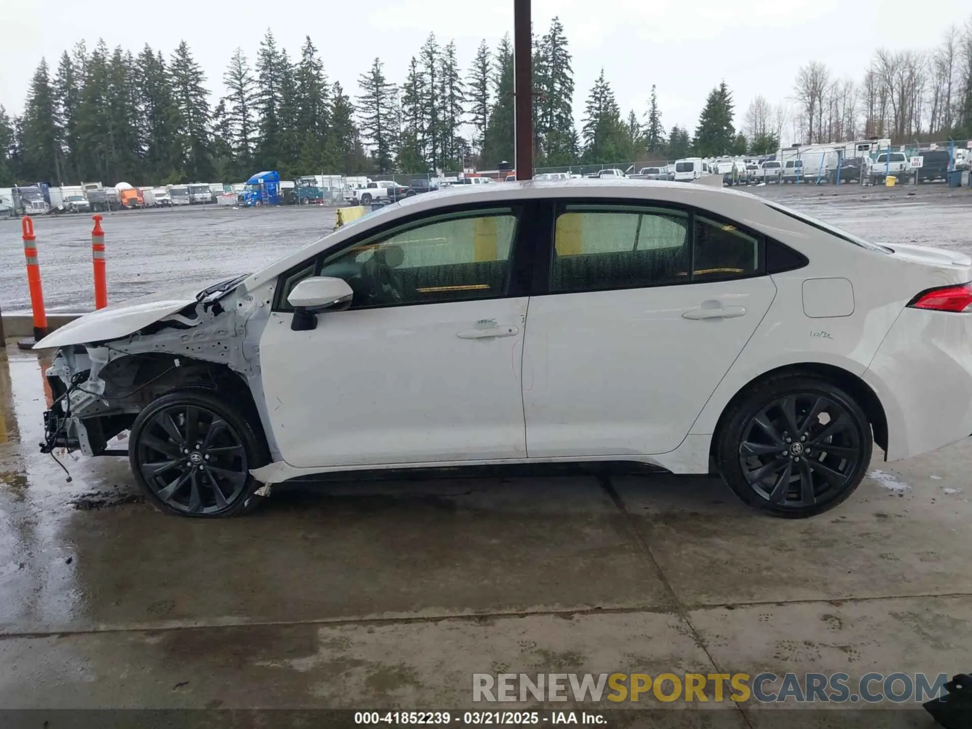 15 fotografías del automóvil dañado JTDBCMFE9R3059165 TOYOTA COROLLA 2024