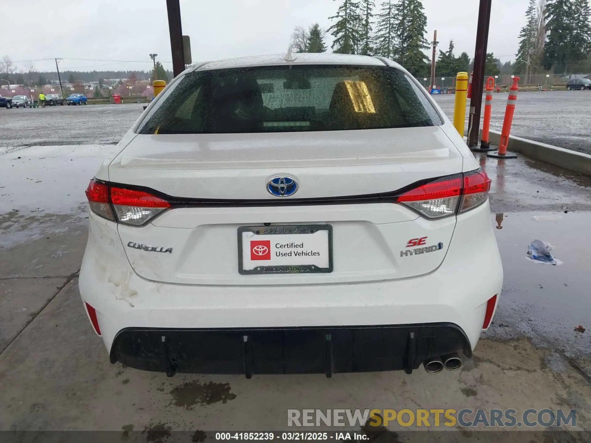 17 fotografías del automóvil dañado JTDBCMFE9R3059165 TOYOTA COROLLA 2024
