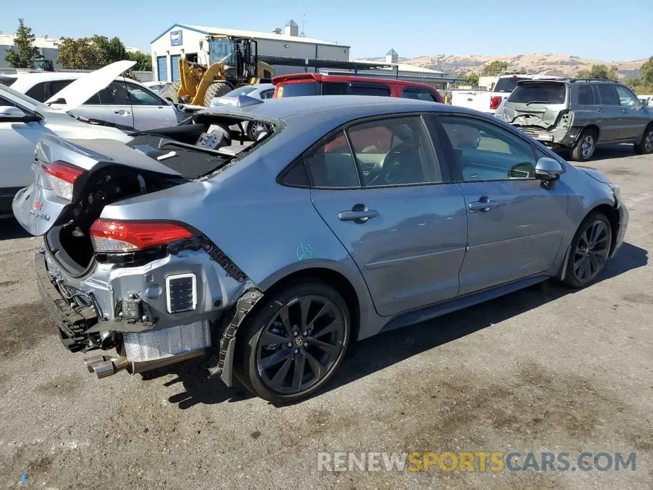 3 fotografías del automóvil dañado JTDBCMFE9RJ025769 TOYOTA COROLLA 2024