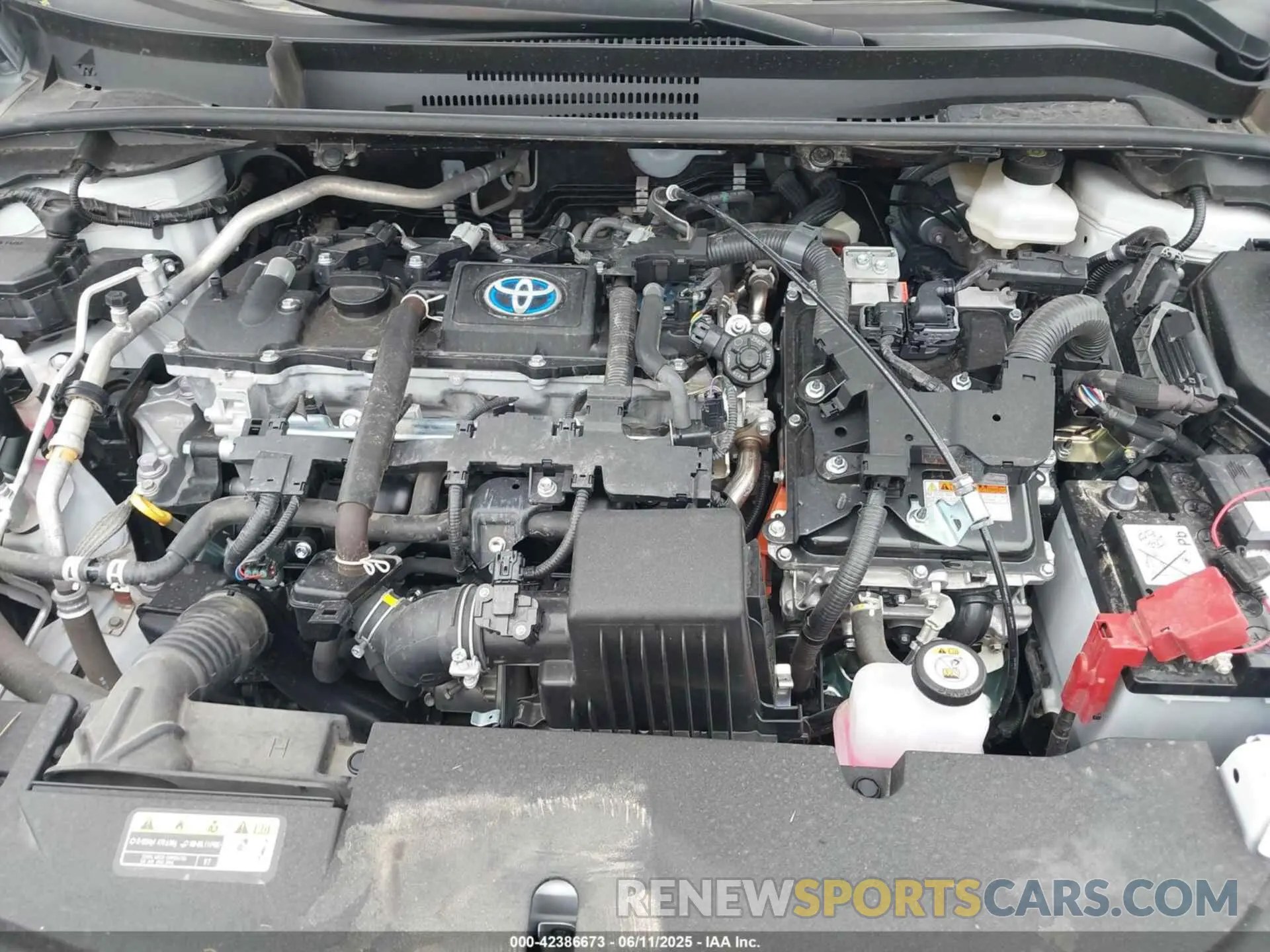 10 fotografías del automóvil dañado JTDBCMFEXR3054850 TOYOTA COROLLA 2024