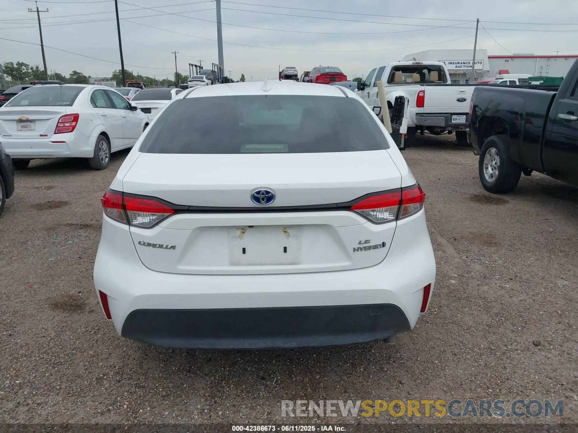 16 fotografías del automóvil dañado JTDBCMFEXR3054850 TOYOTA COROLLA 2024