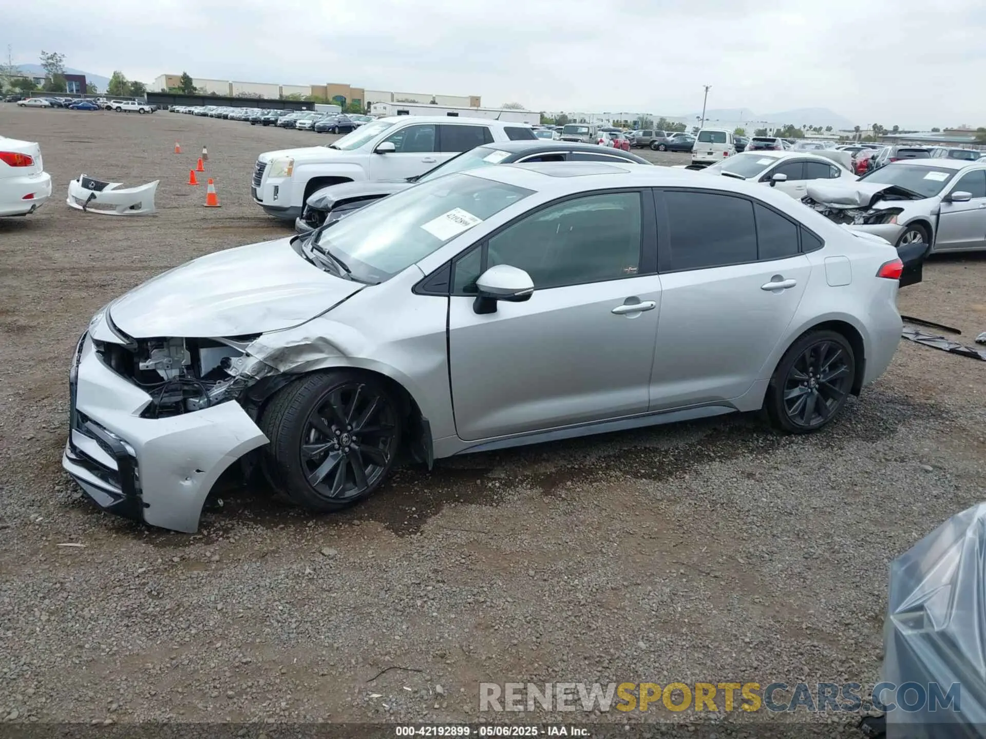 15 fotografías del automóvil dañado JTDBCMFEXRJ036067 TOYOTA COROLLA 2024