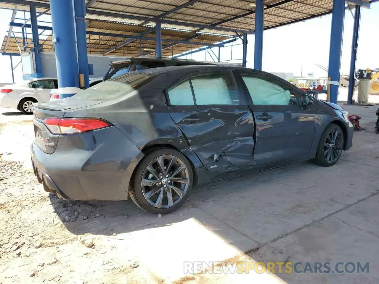 3 fotografías del automóvil dañado JTDBDMHE0R3008843 TOYOTA COROLLA 2024