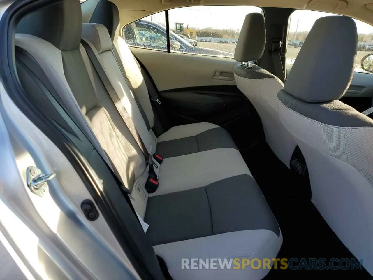 10 fotografías del automóvil dañado JTDBDMHE1RJ006675 TOYOTA COROLLA 2024
