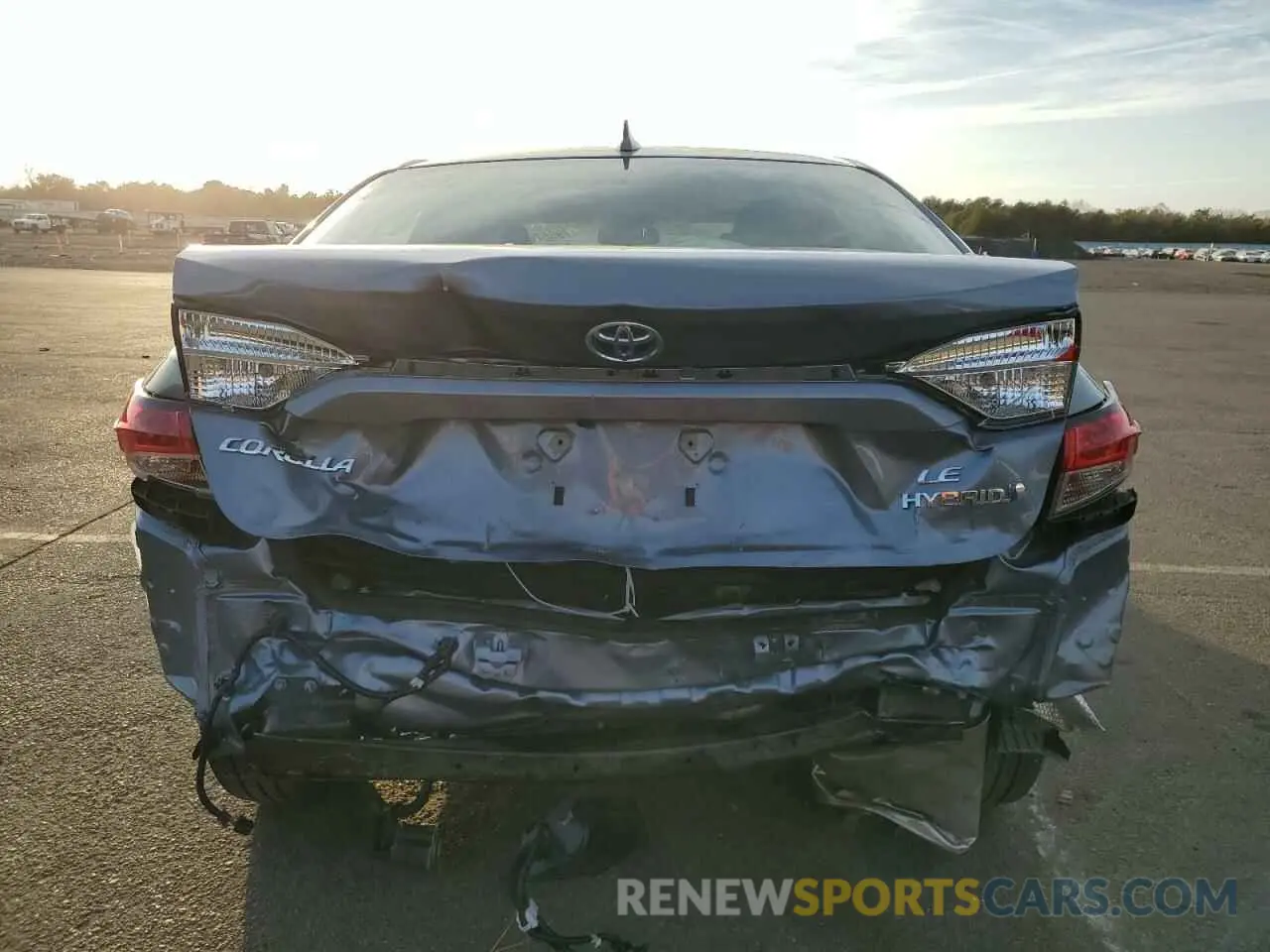 6 fotografías del automóvil dañado JTDBDMHE2RJ004465 TOYOTA COROLLA 2024