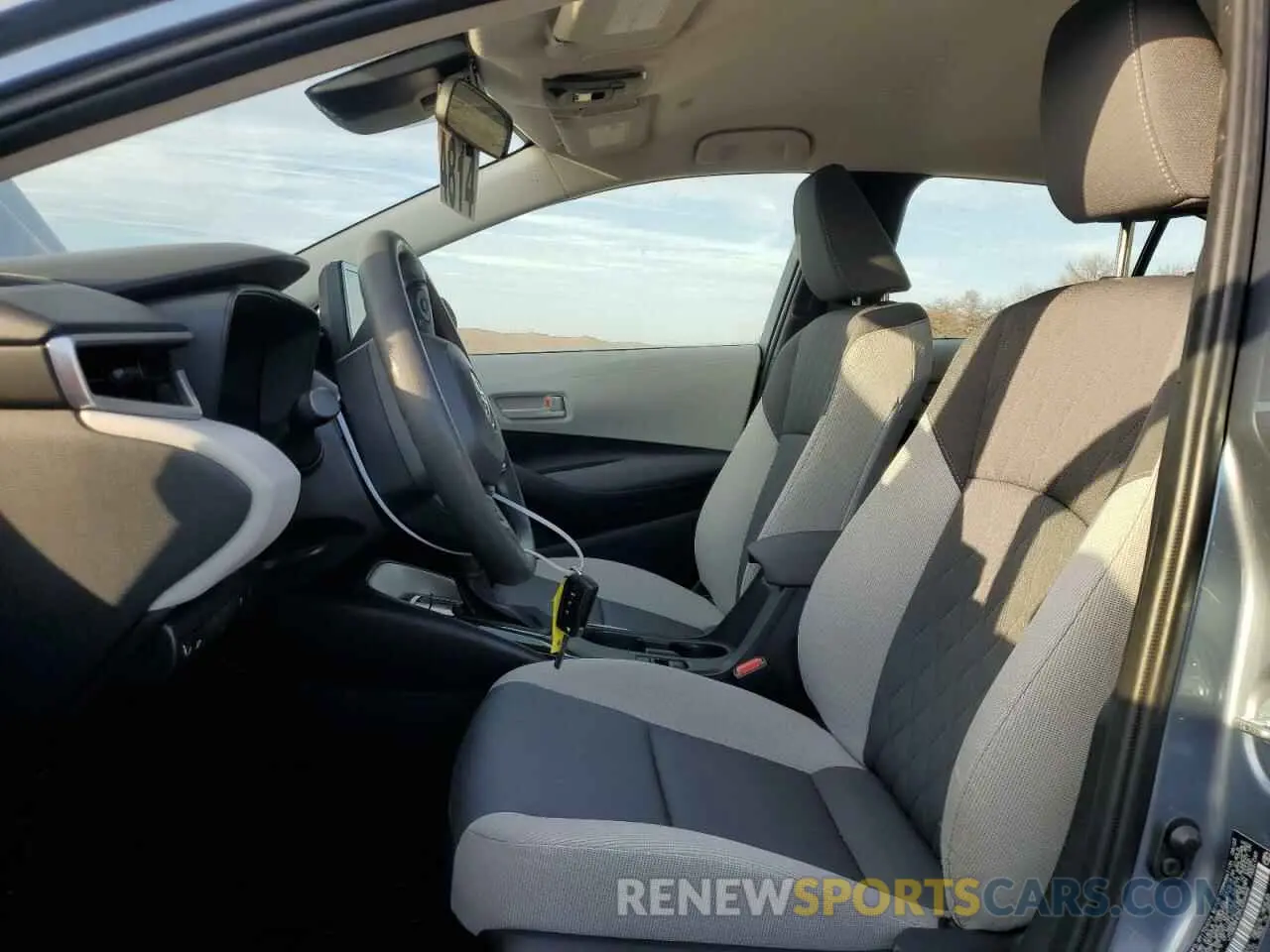 7 fotografías del automóvil dañado JTDBDMHE2RJ004465 TOYOTA COROLLA 2024