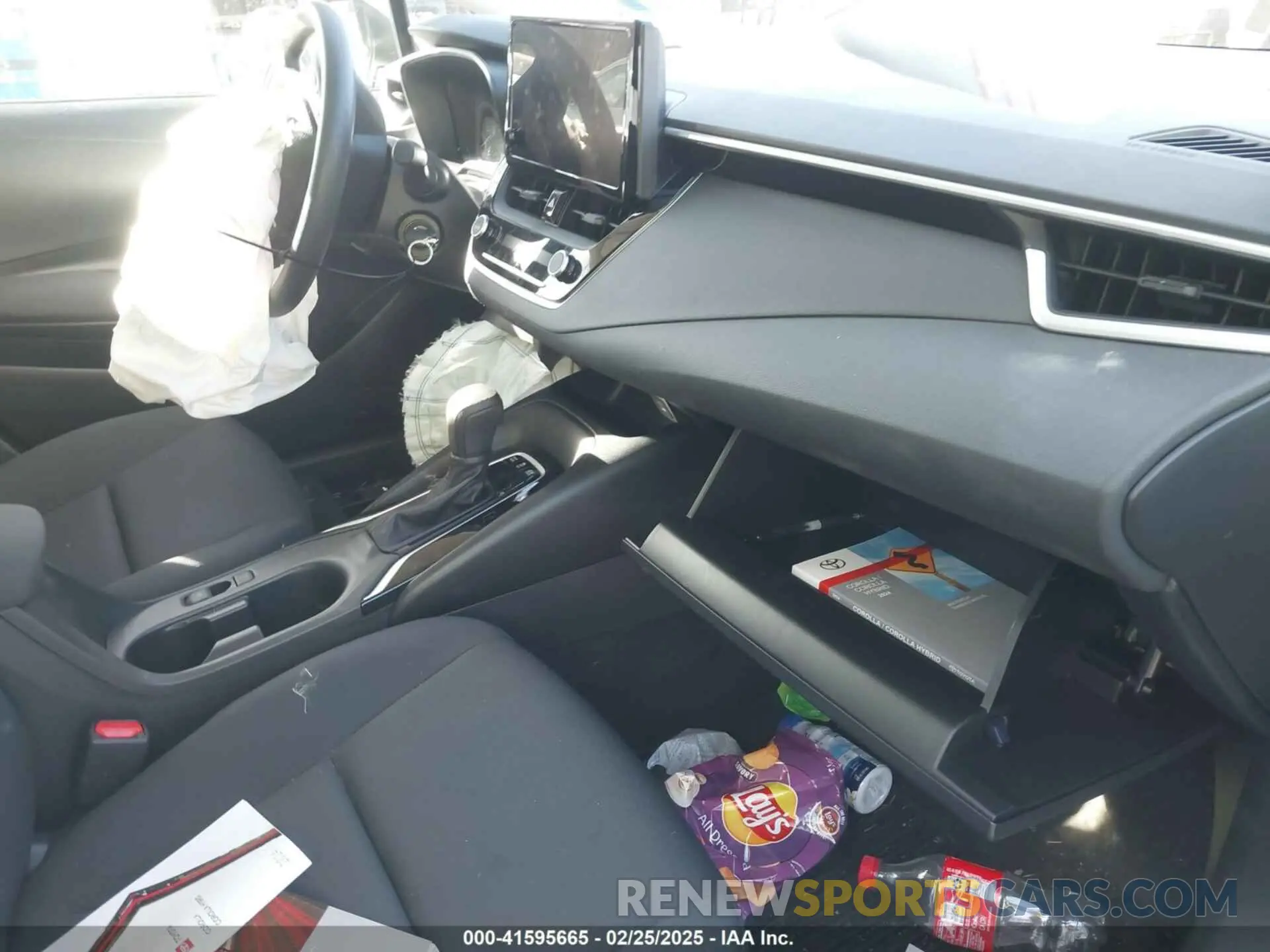 5 fotografías del automóvil dañado JTDBDMHE5R3016582 TOYOTA COROLLA 2024
