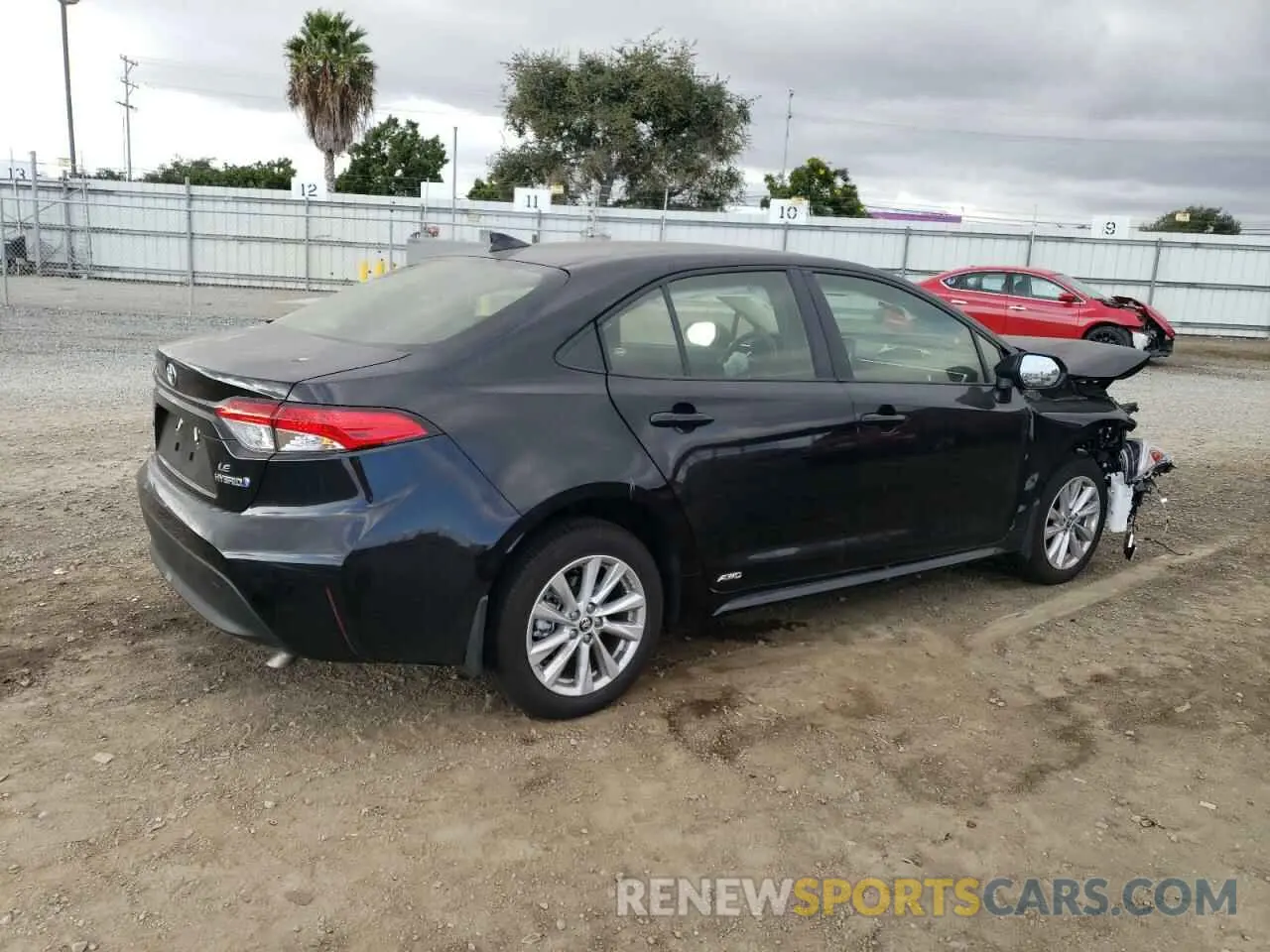 3 fotografías del automóvil dañado JTDBDMHEXR3011913 TOYOTA COROLLA 2024
