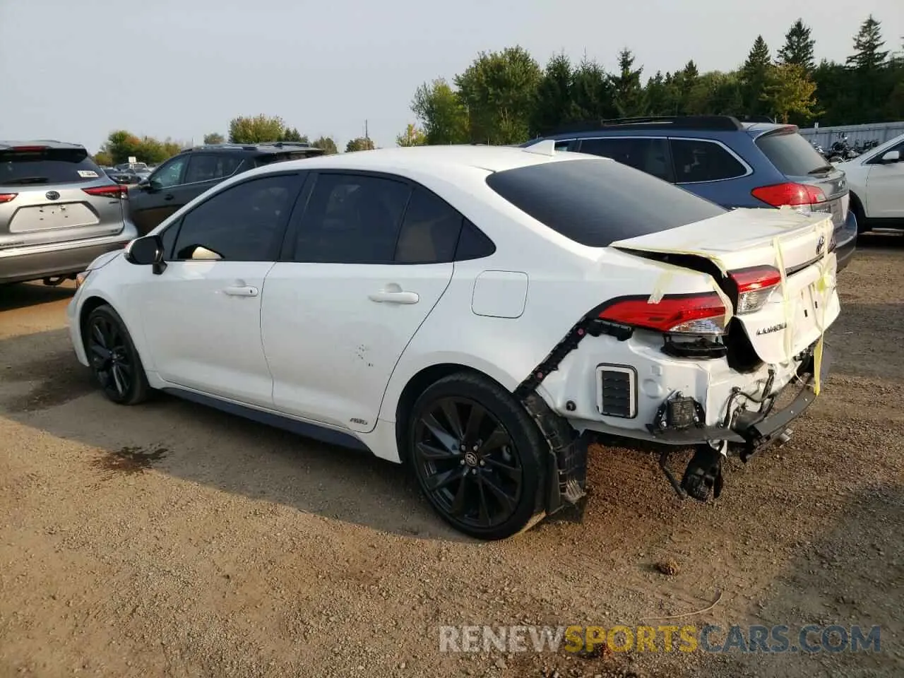 2 fotografías del automóvil dañado JTDBDMHEXRJ005573 TOYOTA COROLLA 2024