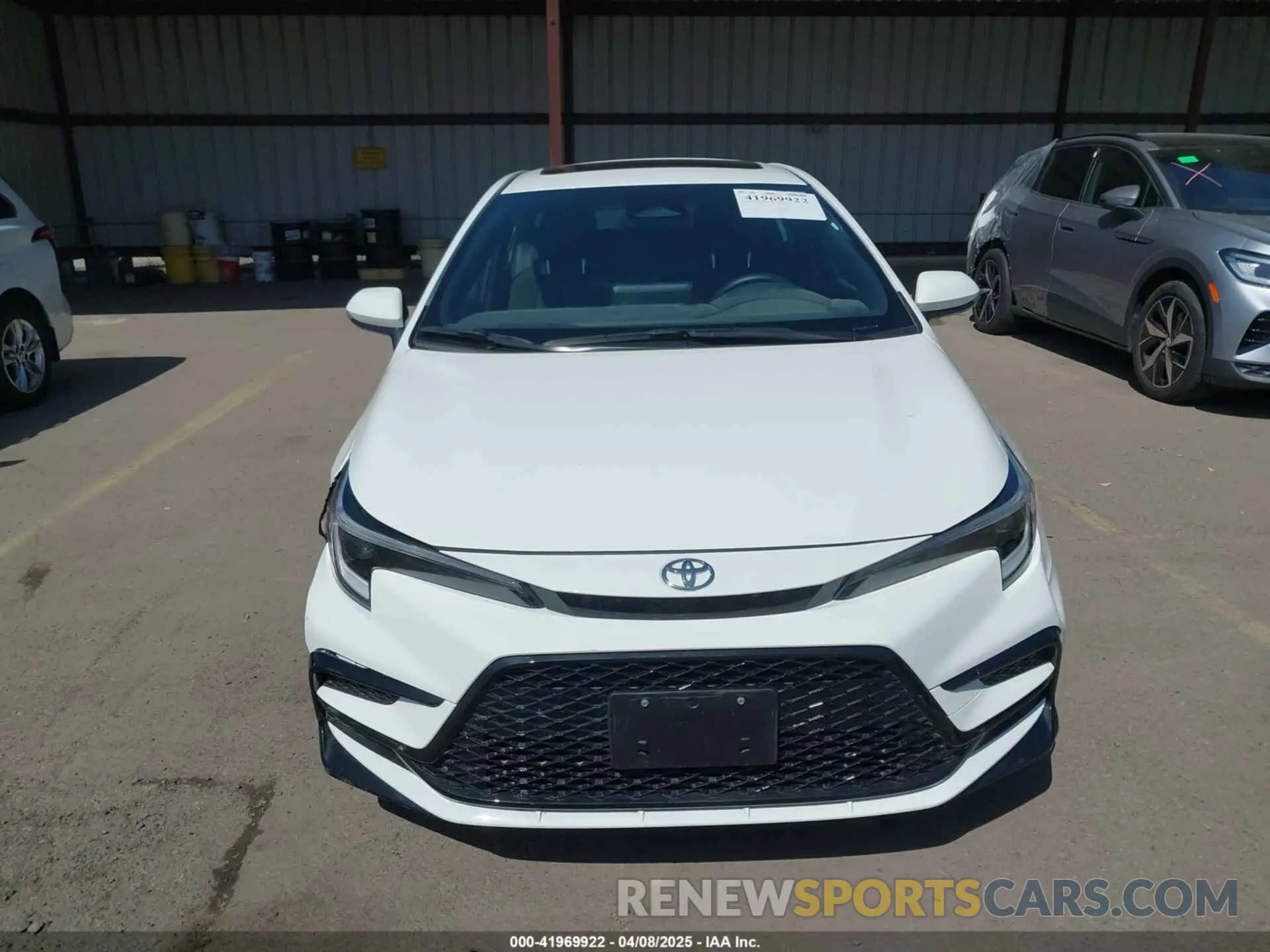 12 fotografías del automóvil dañado JTDP4MCE3RJ104653 TOYOTA COROLLA 2024