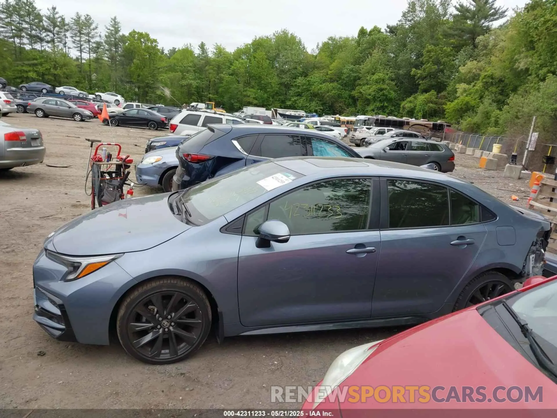 15 fotografías del automóvil dañado JTDP4MCE4R3520585 TOYOTA COROLLA 2024