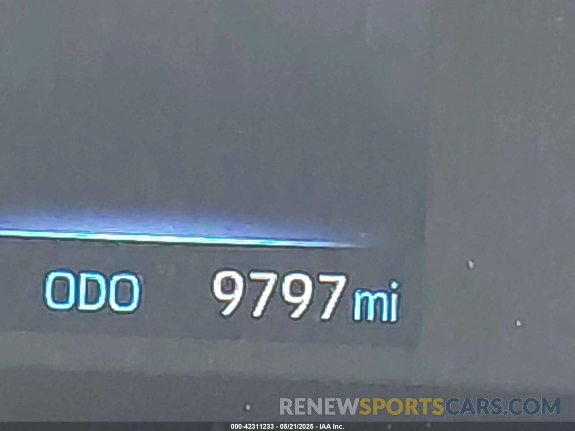 16 fotografías del automóvil dañado JTDP4MCE4R3520585 TOYOTA COROLLA 2024