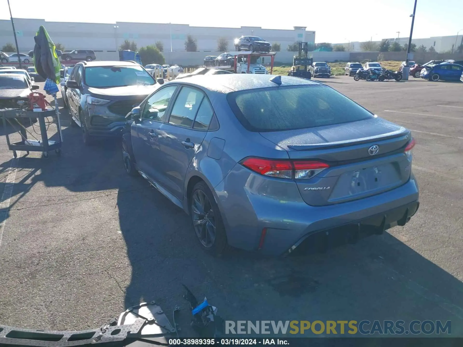 3 fotografías del automóvil dañado JTDS4MCE1R3521171 TOYOTA COROLLA 2024
