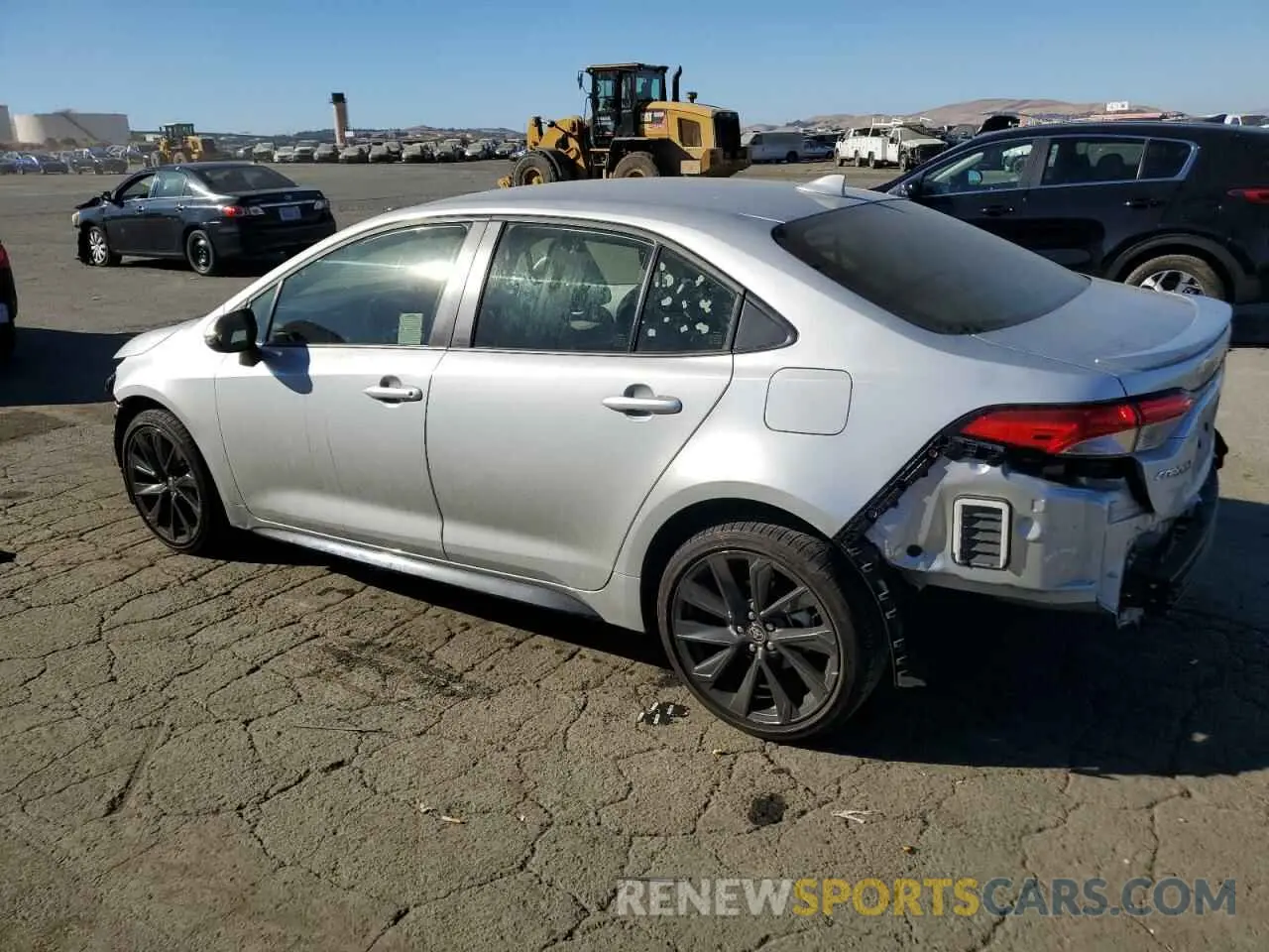 2 fotografías del automóvil dañado JTDS4MCE2R3520577 TOYOTA COROLLA 2024