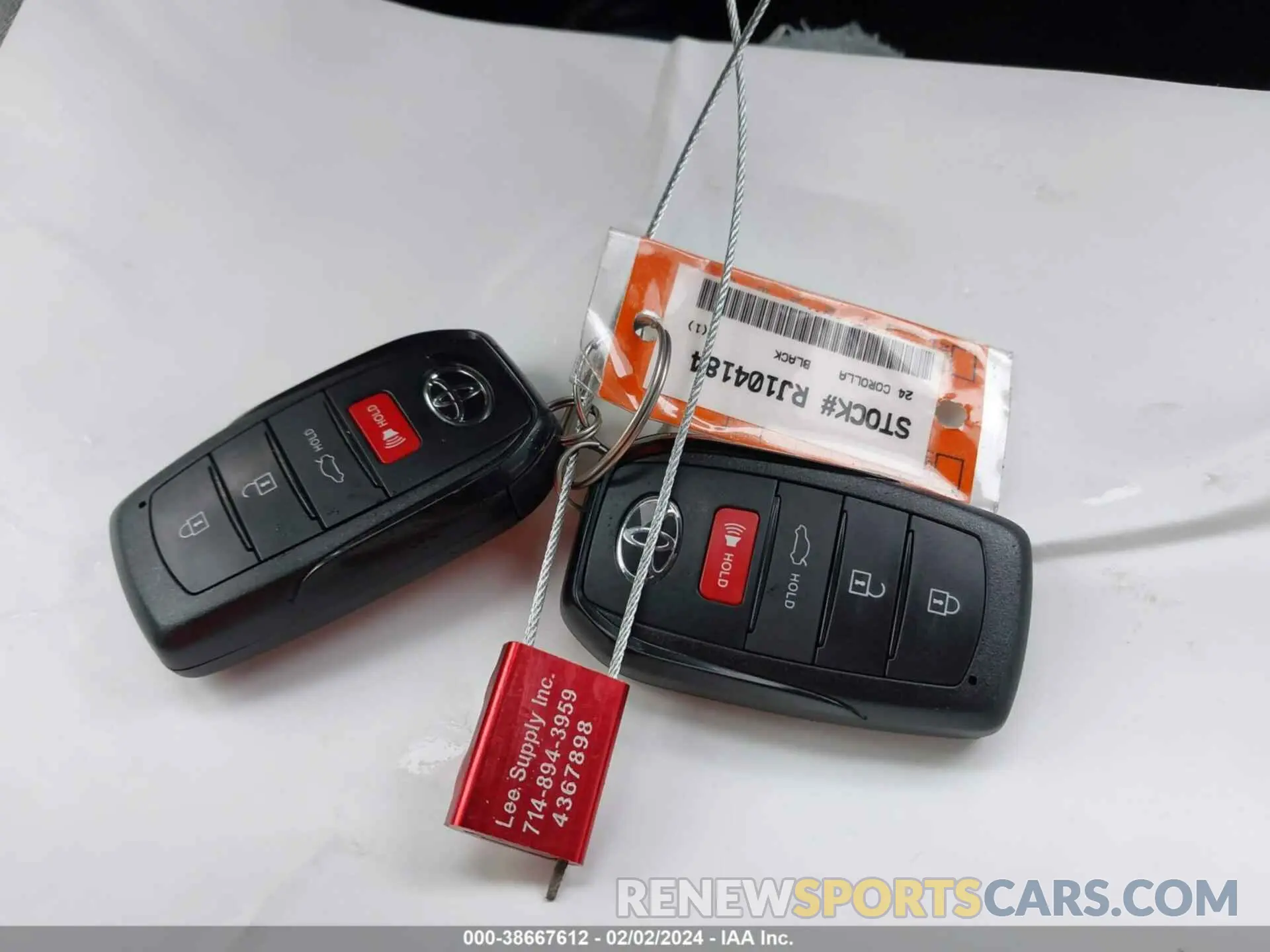 11 fotografías del automóvil dañado JTDS4MCE2RJ104184 TOYOTA COROLLA 2024