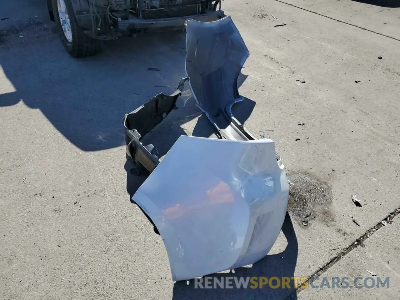 12 fotografías del automóvil dañado JTDS4MCE3R3522788 TOYOTA COROLLA 2024