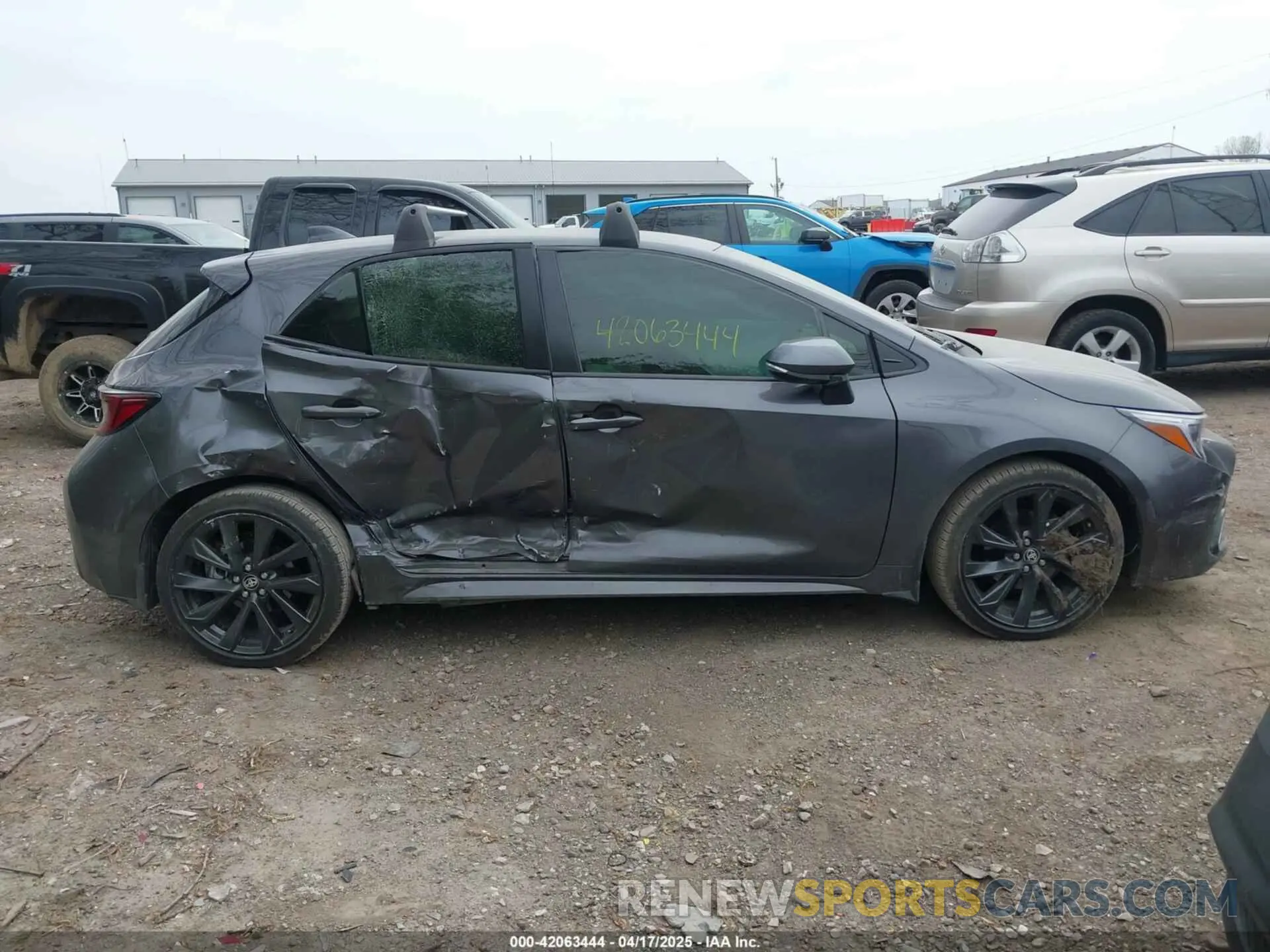 6 fotografías del automóvil dañado JTNC4MBE0R3232297 TOYOTA COROLLA 2024