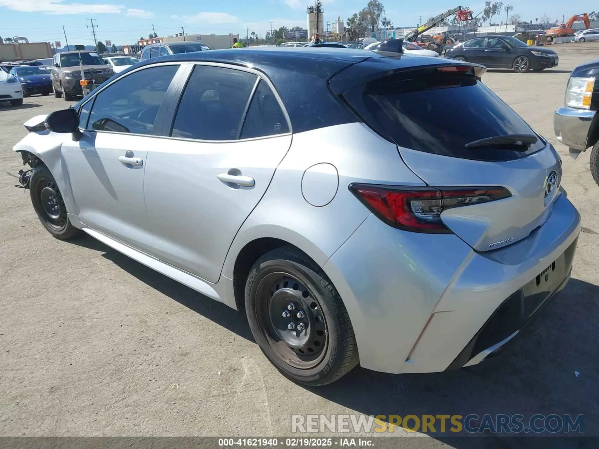 3 fotografías del automóvil dañado JTNC4MBE3R3230253 TOYOTA COROLLA 2024