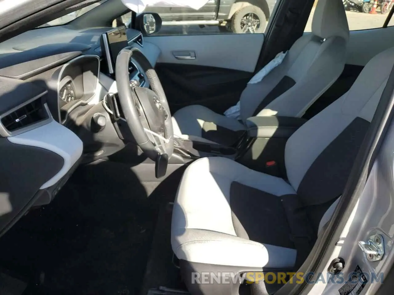 7 fotografías del automóvil dañado JTND4MBE3R3225770 TOYOTA COROLLA 2024