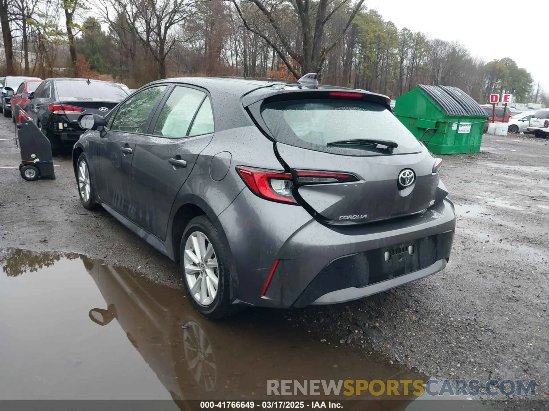 3 fotografías del automóvil dañado JTND4MBE5R3222322 TOYOTA COROLLA 2024
