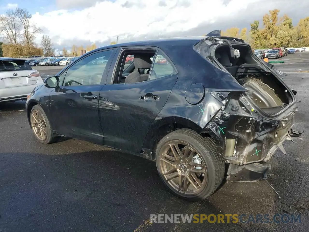 2 fotografías del automóvil dañado JTND4MBE6R3214505 TOYOTA COROLLA 2024