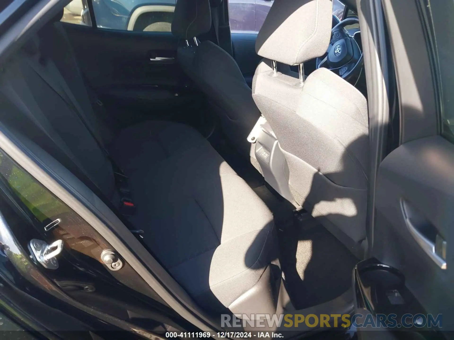 8 fotografías del automóvil dañado JTND4MBE8R3220144 TOYOTA COROLLA 2024