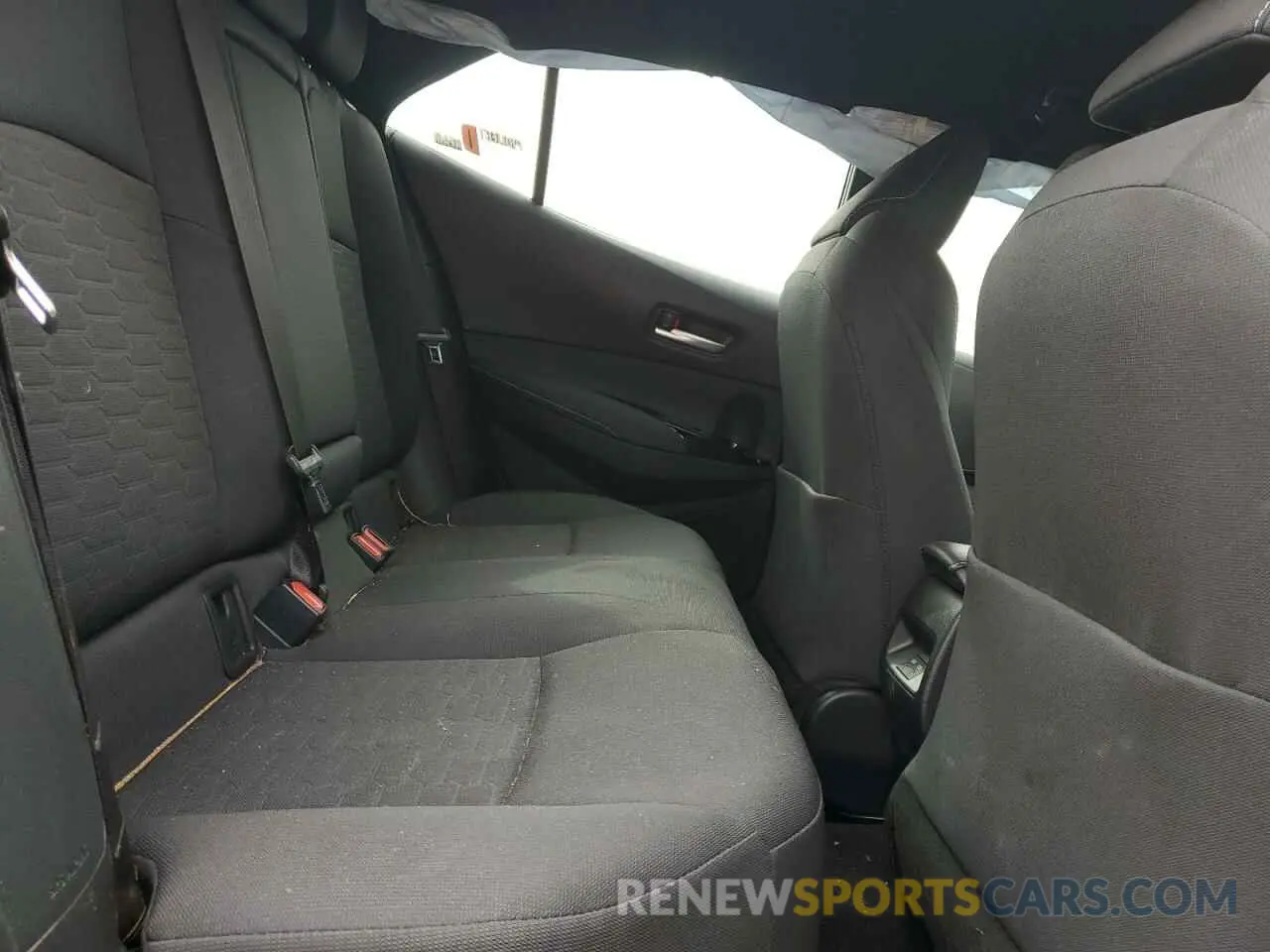 11 fotografías del automóvil dañado JTND4MBE8R3227109 TOYOTA COROLLA 2024
