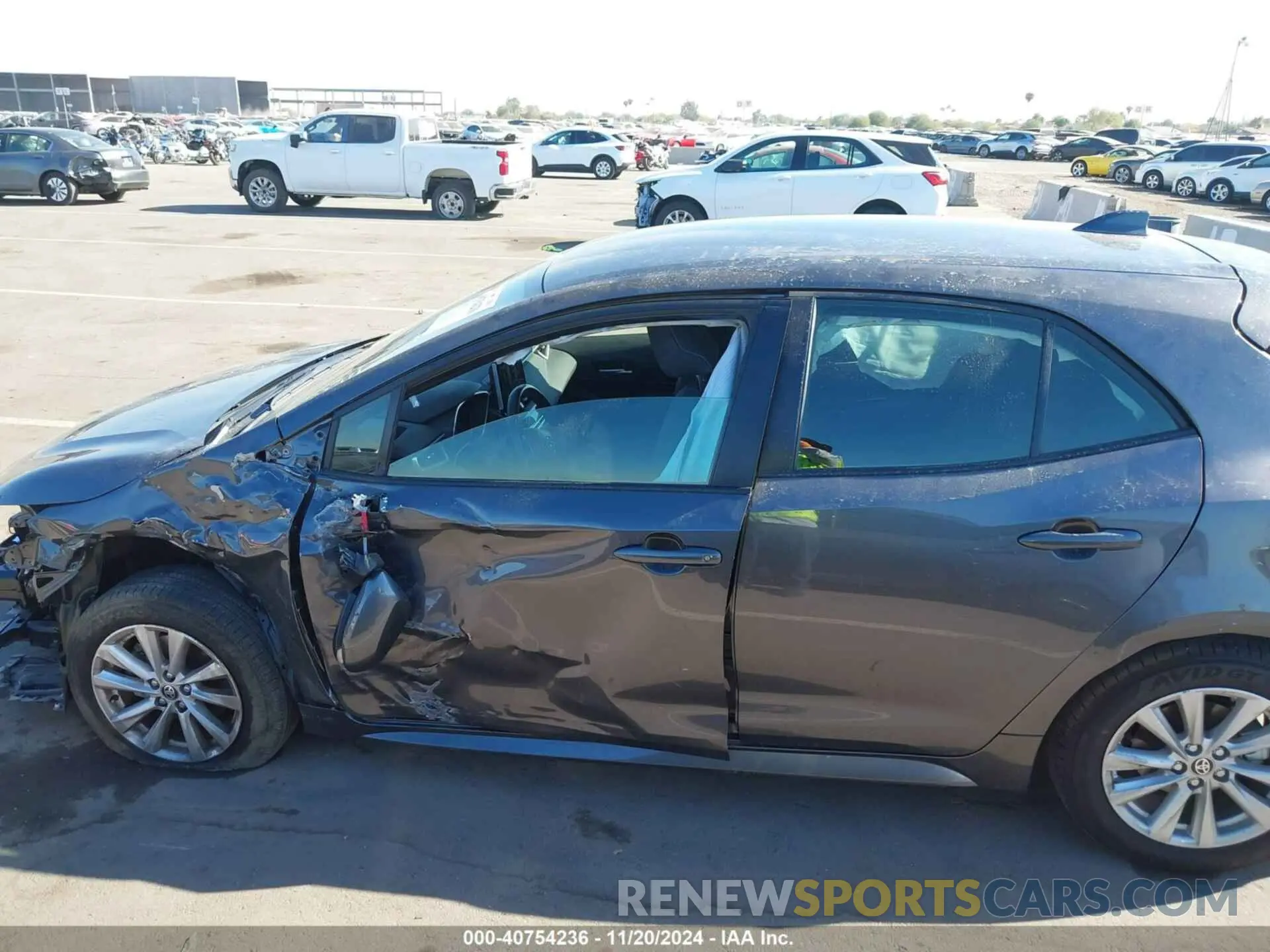 13 fotografías del automóvil dañado JTND4MBE9R3225787 TOYOTA COROLLA 2024
