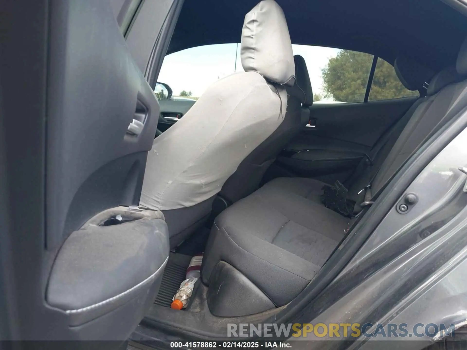 8 fotografías del automóvil dañado JTND4MBE9R3232013 TOYOTA COROLLA 2024