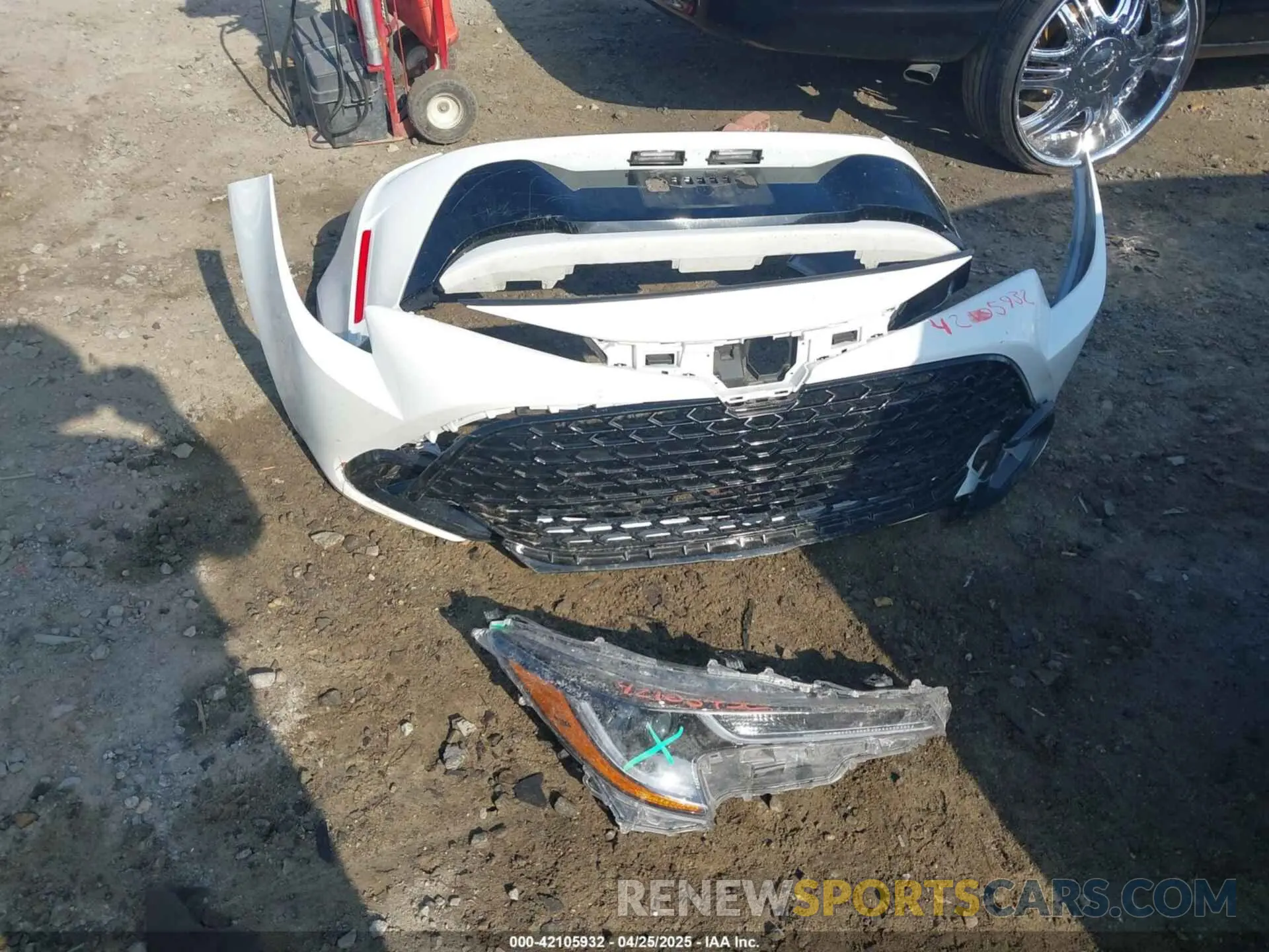 12 fotografías del automóvil dañado JTND4MBEXR3218573 TOYOTA COROLLA 2024