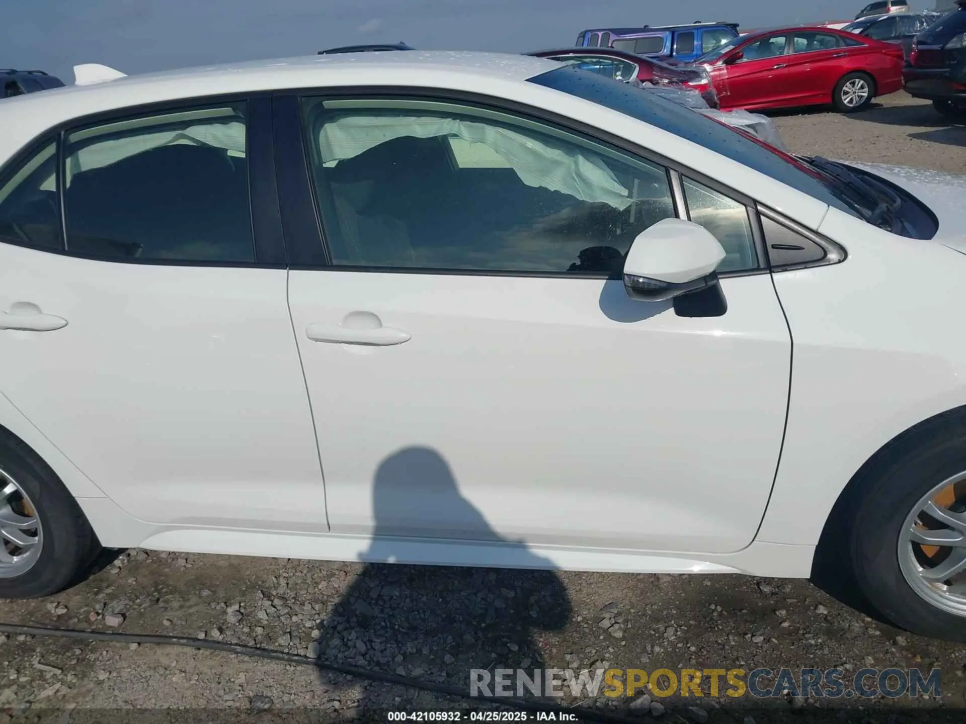 14 fotografías del automóvil dañado JTND4MBEXR3218573 TOYOTA COROLLA 2024