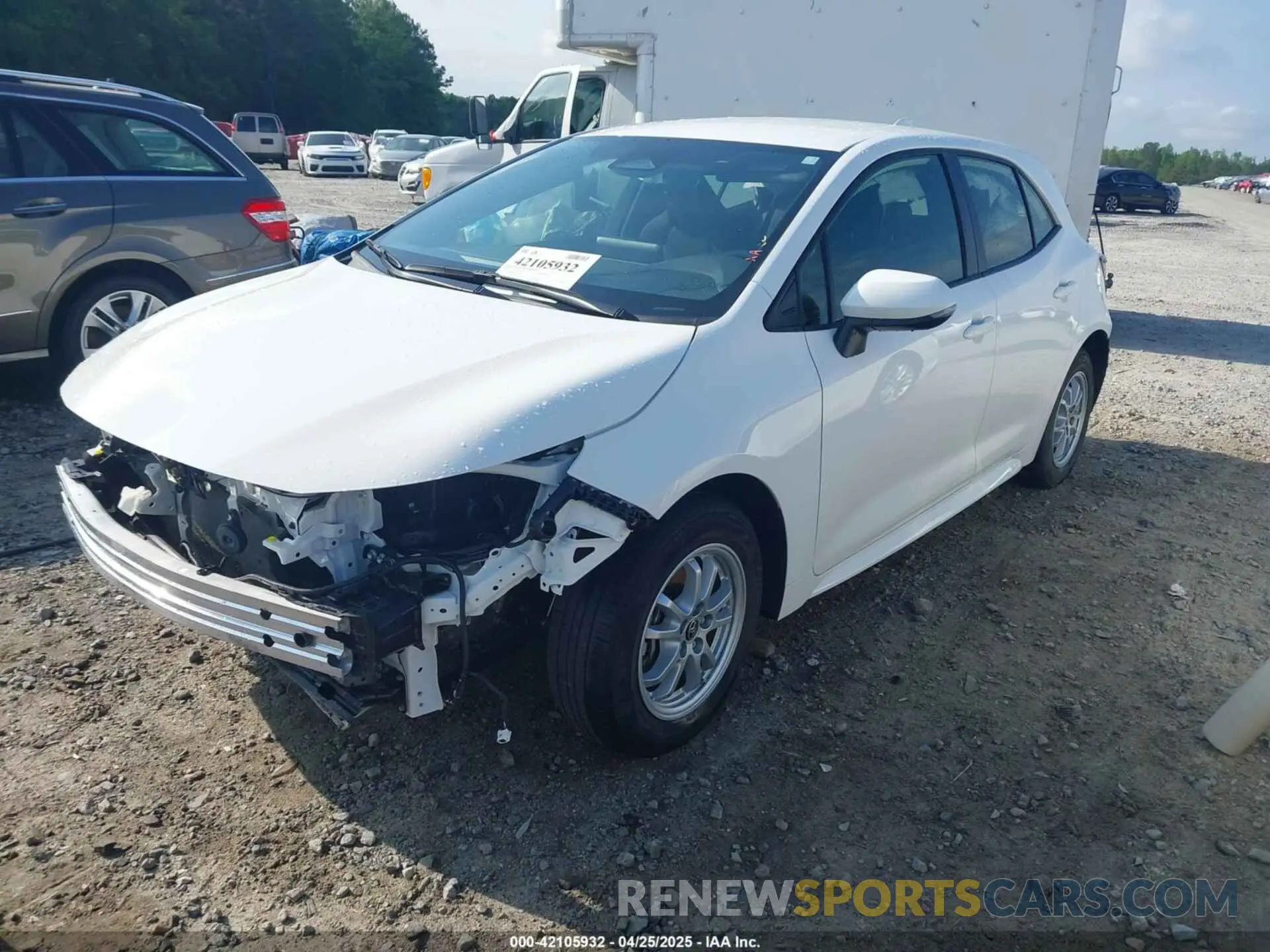 2 fotografías del automóvil dañado JTND4MBEXR3218573 TOYOTA COROLLA 2024