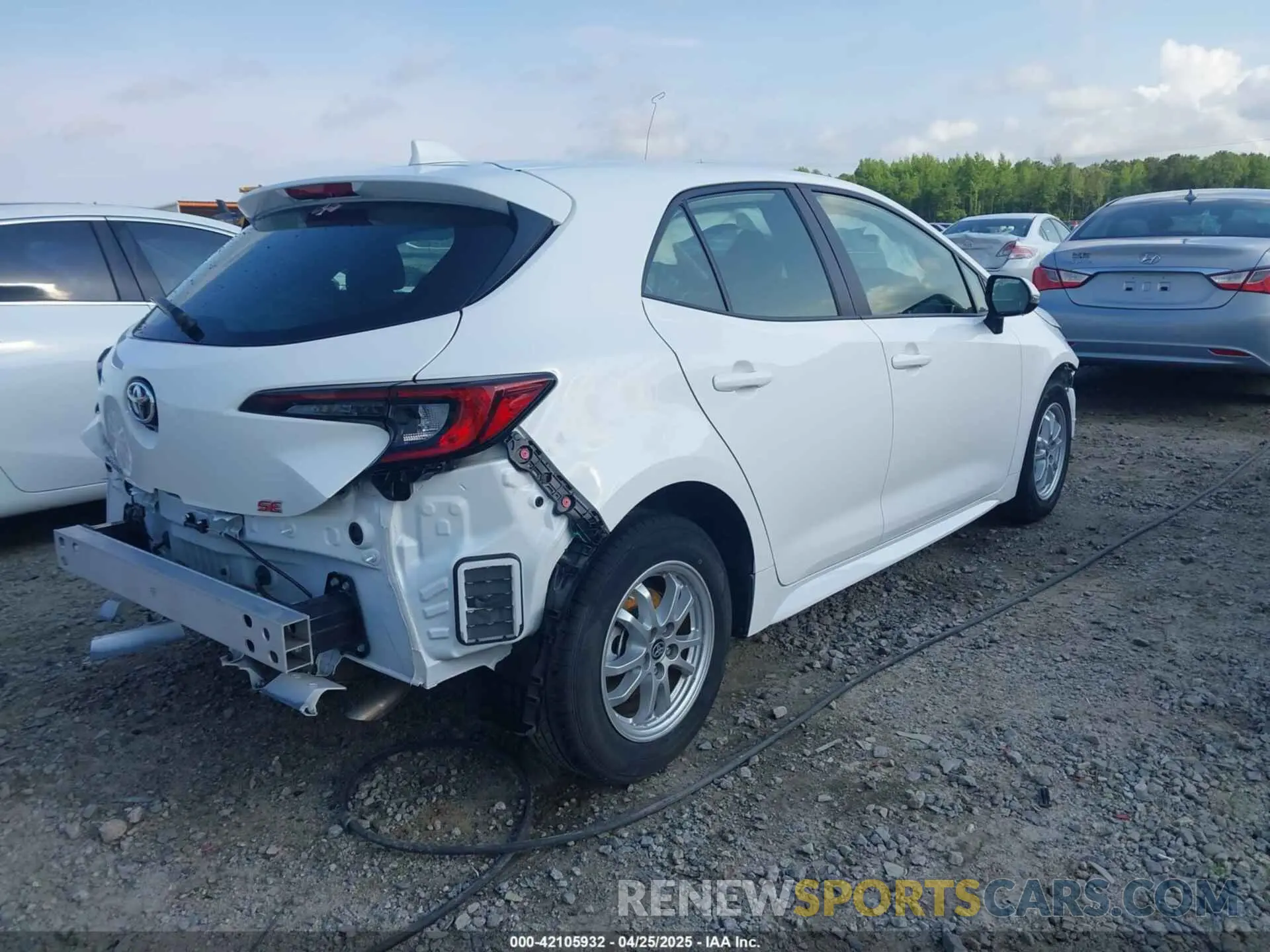 4 fotografías del automóvil dañado JTND4MBEXR3218573 TOYOTA COROLLA 2024
