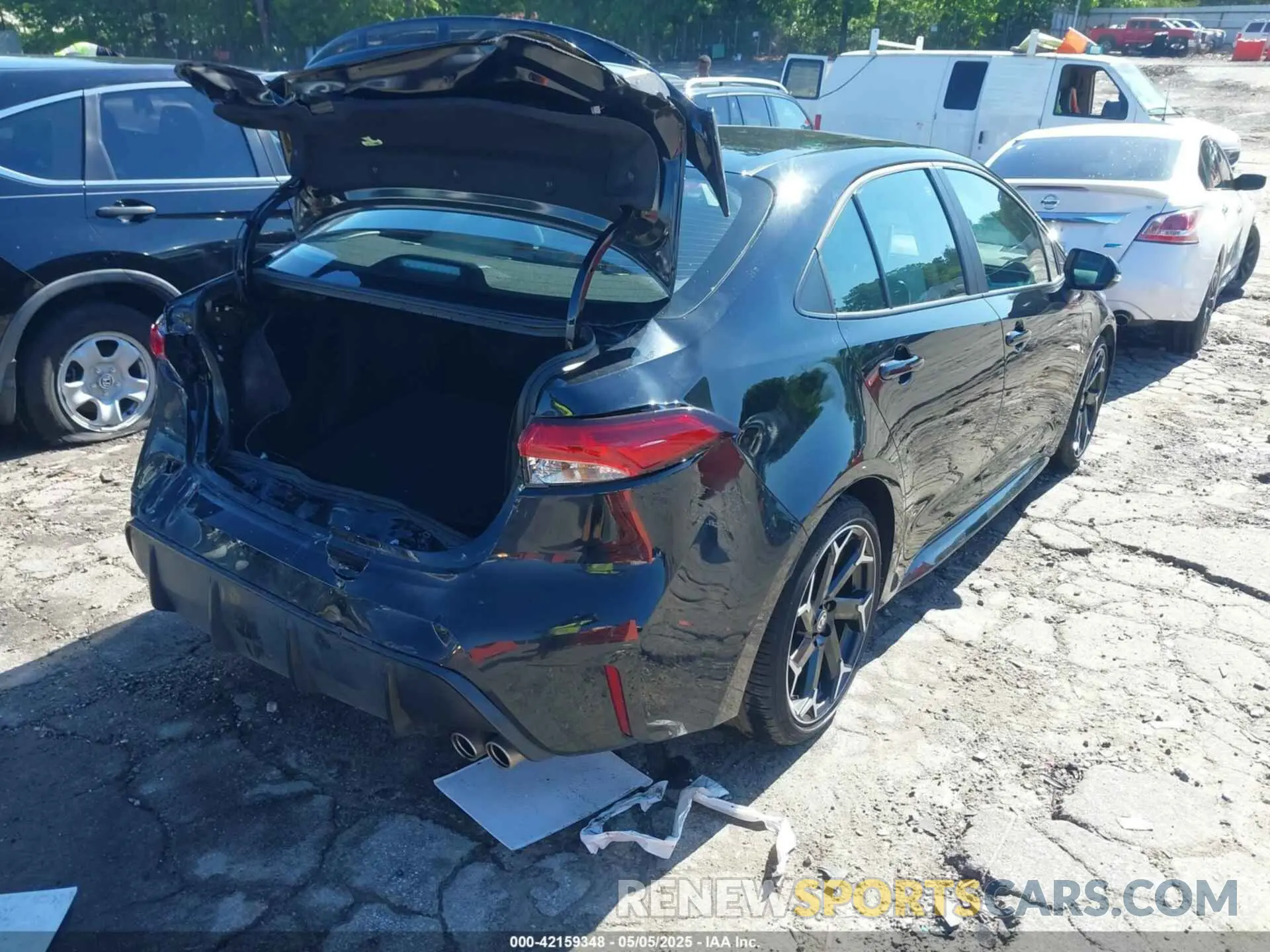 4 fotografías del automóvil dañado 5YFB4MCE0SP223353 TOYOTA COROLLA 2025