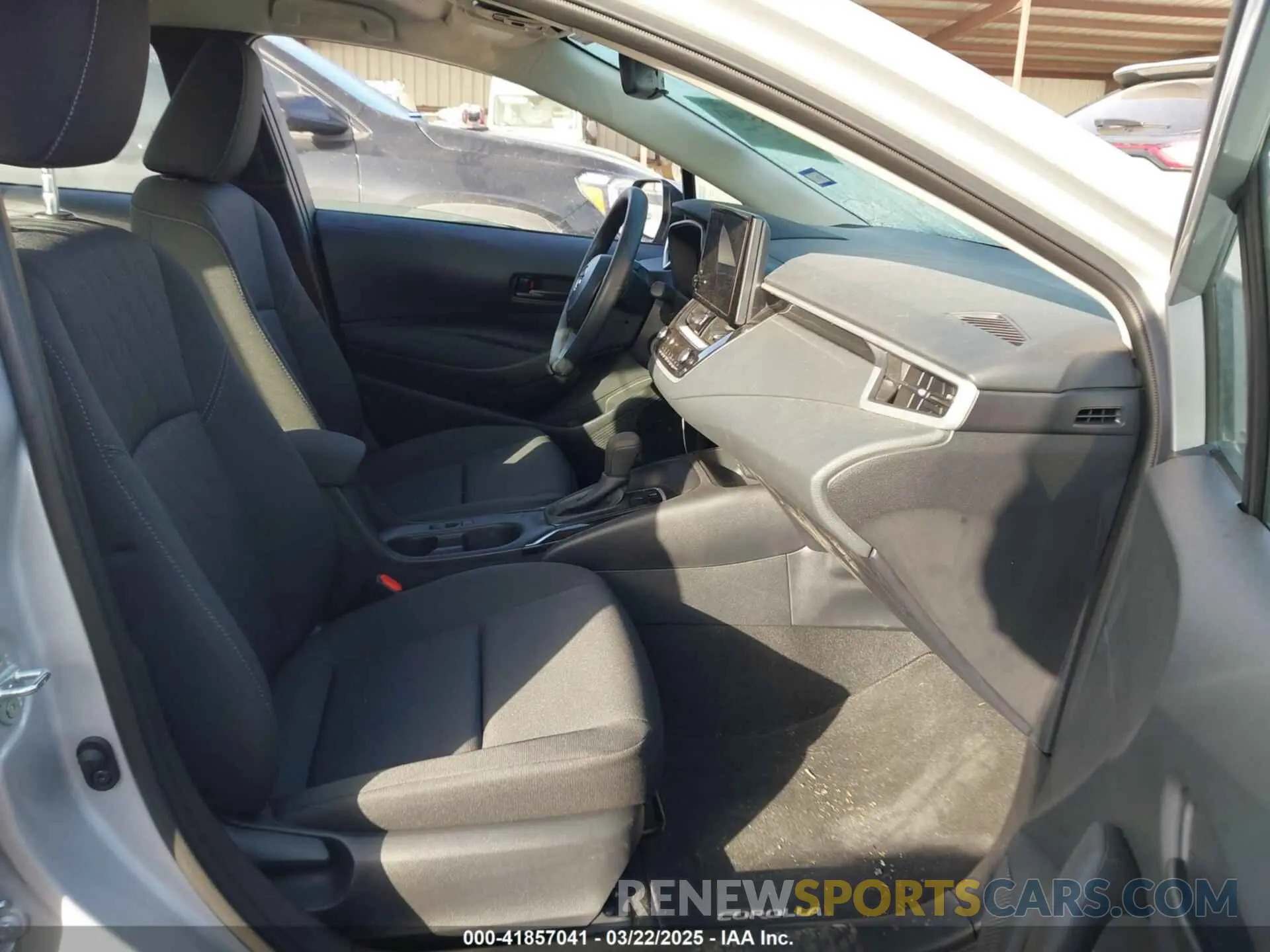 5 fotografías del automóvil dañado 5YFB4MDE0SP235047 TOYOTA COROLLA 2025