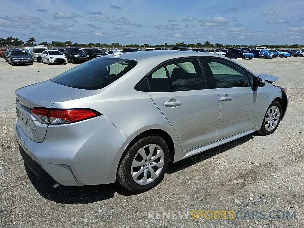 3 fotografías del automóvil dañado 5YFB4MDE0SP237073 TOYOTA COROLLA 2025